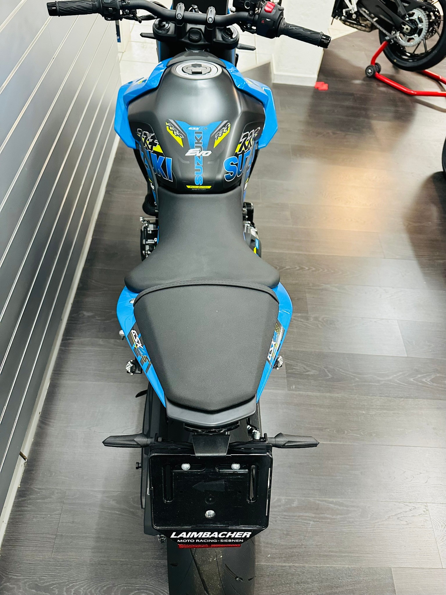 SUZUKI GSX 8 S EVO-image-8