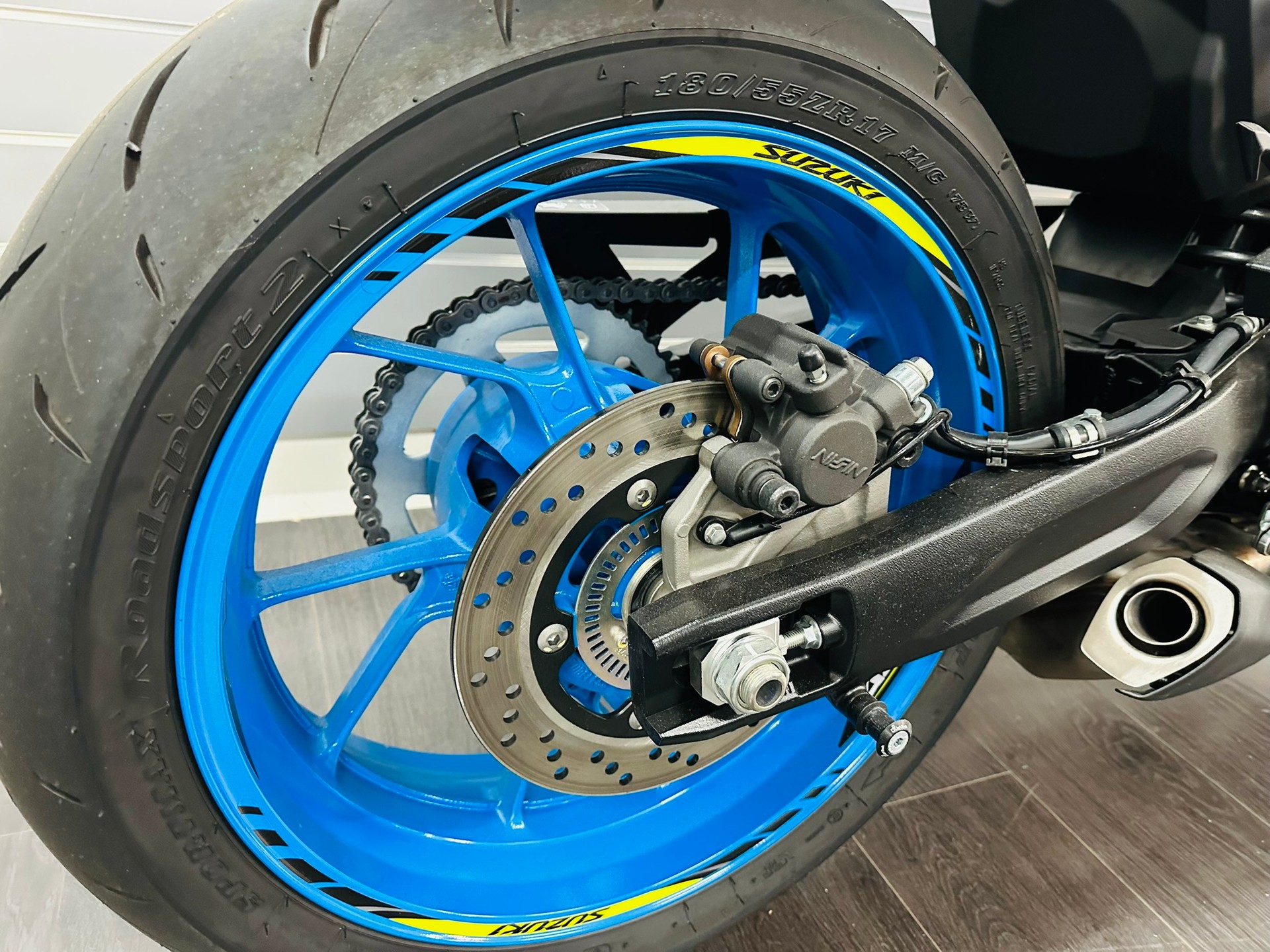 SUZUKI GSX 8 S EVO-image-4