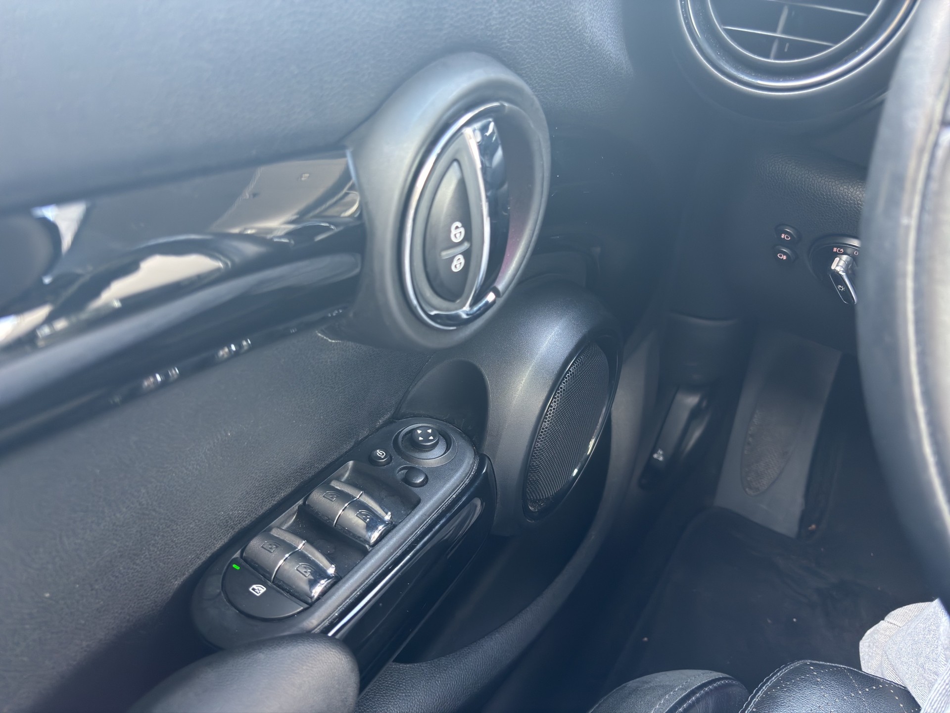 MINI Cooper SD Steptronic-image-11