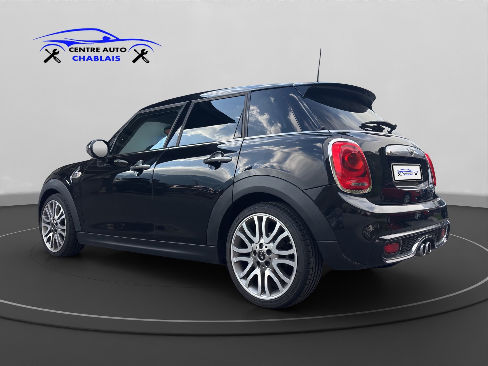MINI Cooper SD Steptronic-image-3