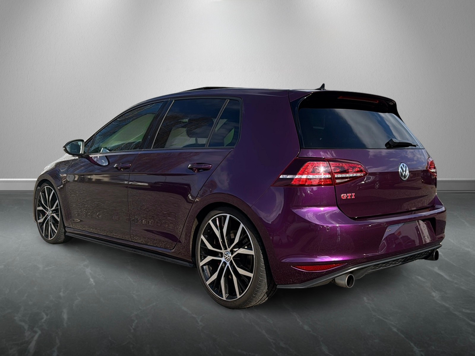 VW Golf 2.0 TSI GTI Performance DSG-showroom-element-2