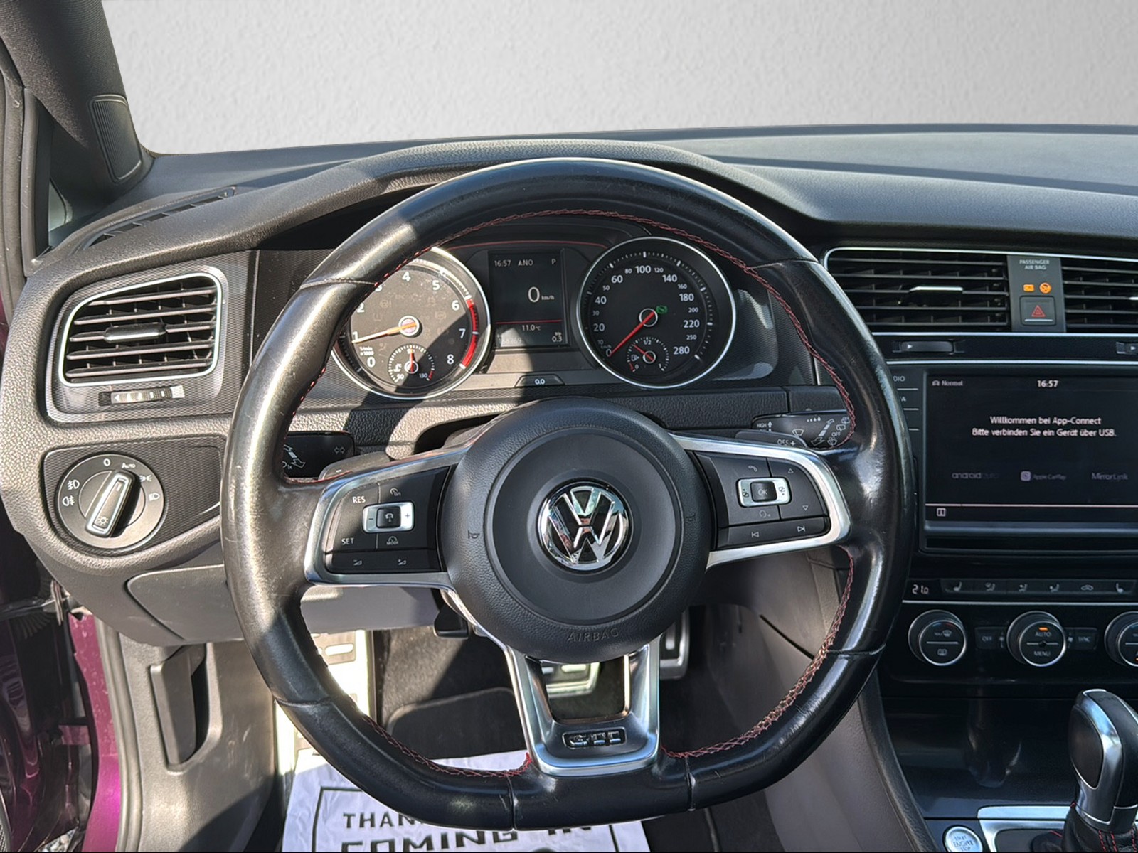 VW Golf 2.0 TSI GTI Performance DSG-image-6