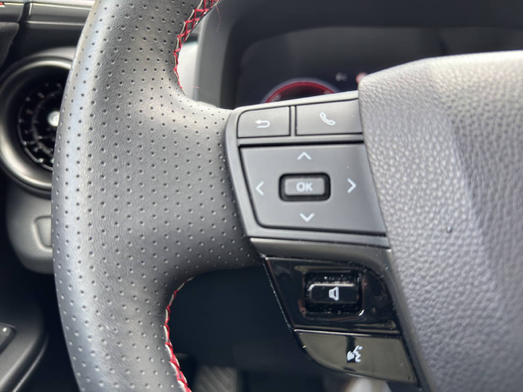TOYOTA C-HR 2.0 HEV GR Sport 4x4-image-6