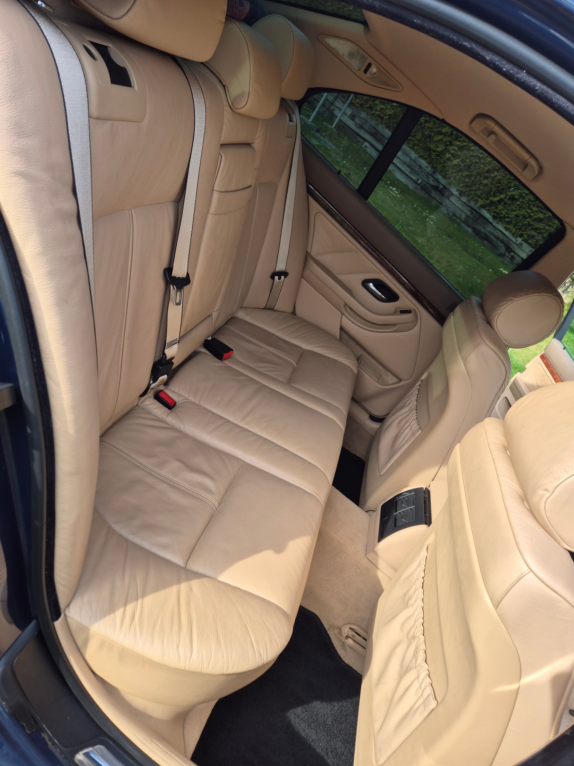 BMW 535i-image-6