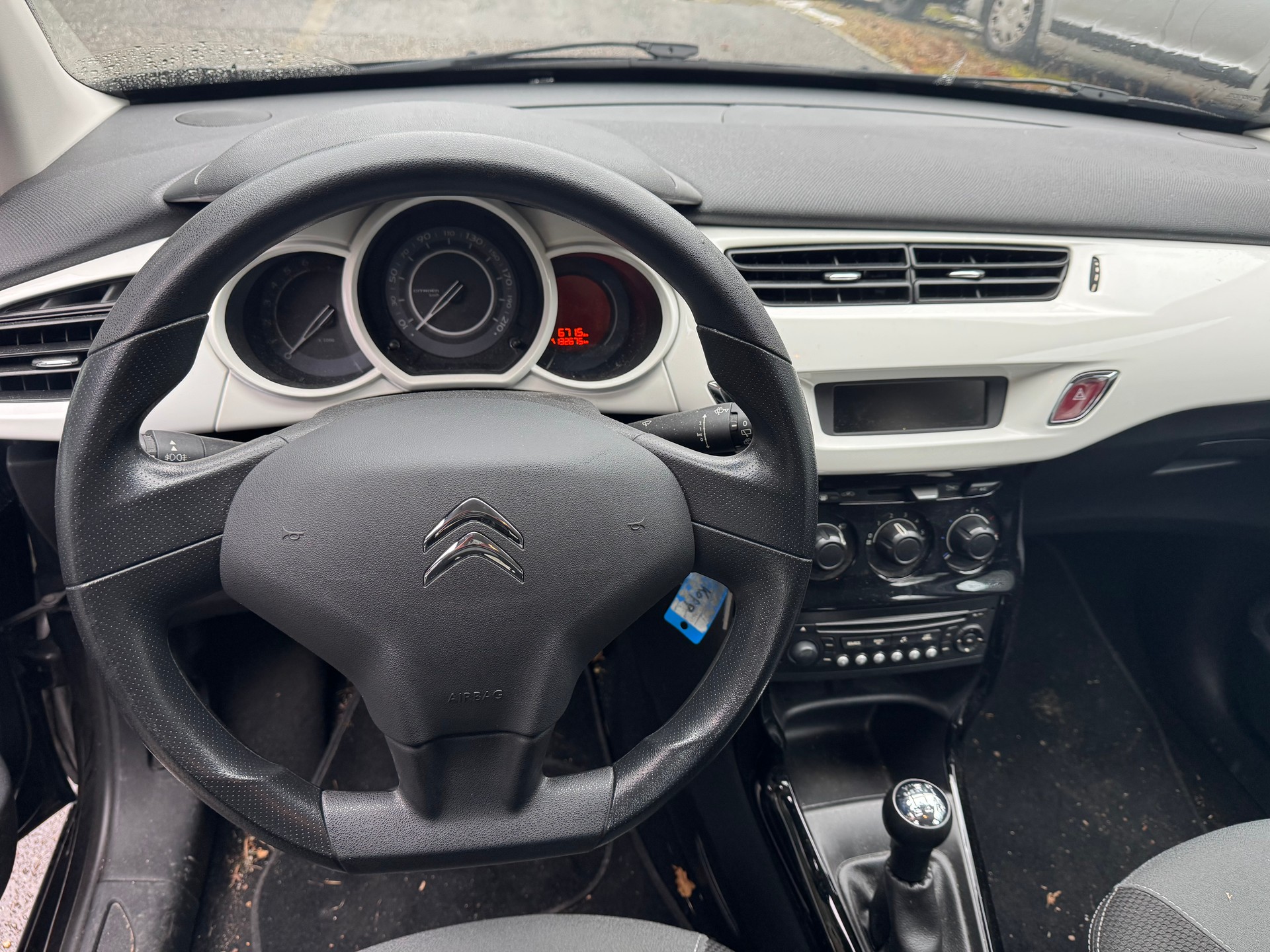 CITROEN C3 1.4i Swiss Style-image-2