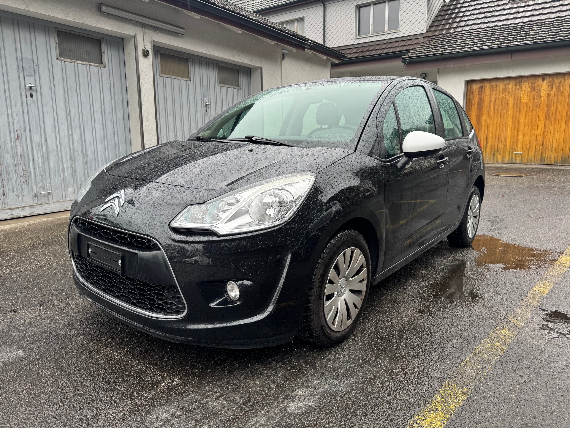 CITROEN C3 1.4i Swiss Style-image-1