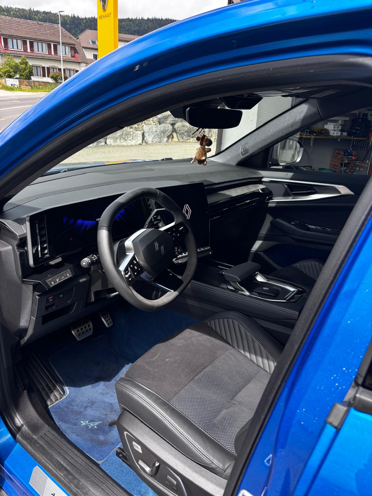 RENAULT Rafale 1.2 E-Tech Plug-in Hybrid 300 4x4 Esprit Alpine-image-8