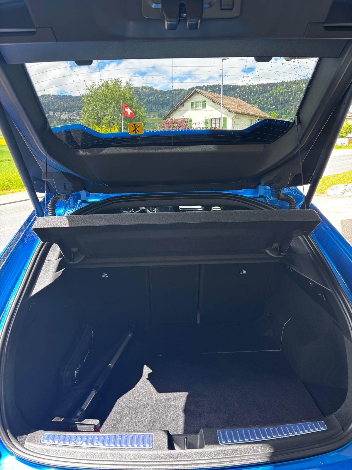 RENAULT Rafale 1.2 E-Tech Plug-in Hybrid 300 4x4 Esprit Alpine-image-11