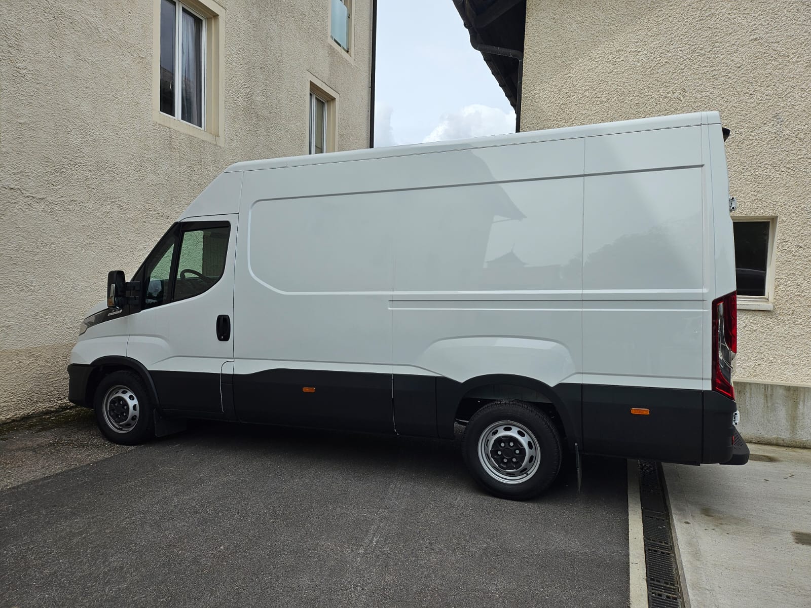 IVECO 35 S 16V MITTELLANG AUTOMAT leasing möglisch-image-7