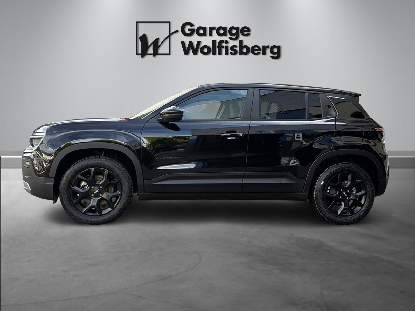 JEEP Avenger 1.2 MHEV Black Edition-image-2