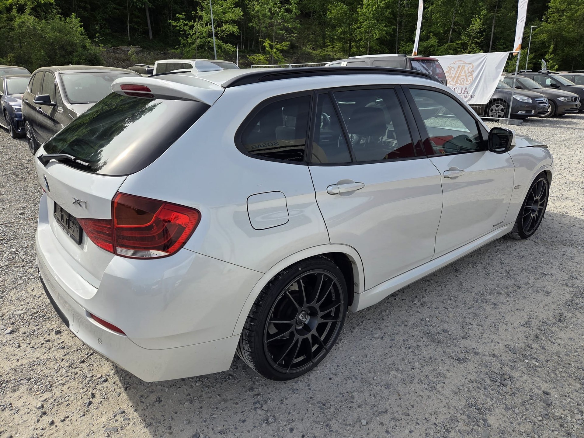 BMW X1 xDrive 28i Steptronic-image-2