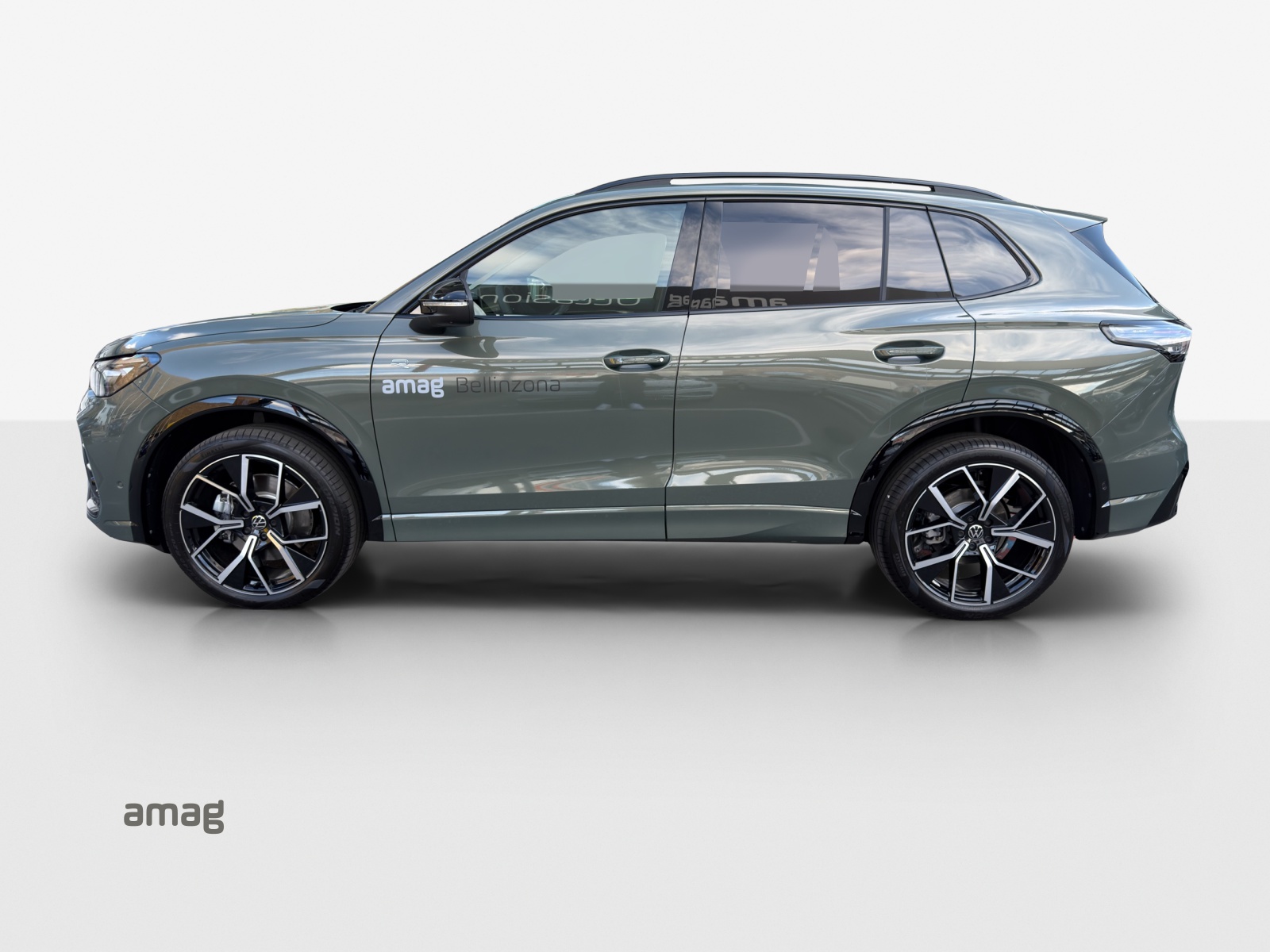 VW Tiguan 2.0 TDI SCR R-Line United 4Motion DSG-showroom-element-1