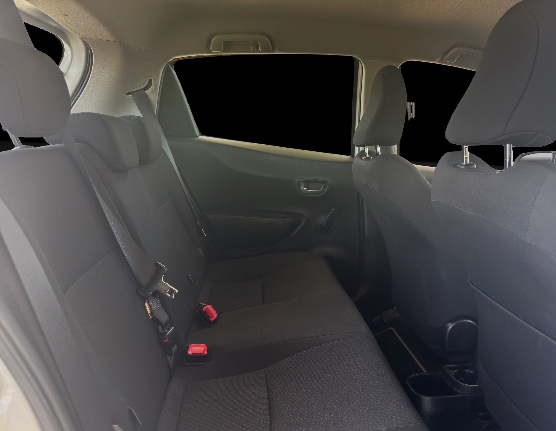 TOYOTA Yaris 1.5 VVT-i Hybrid Luna CVT-image-14