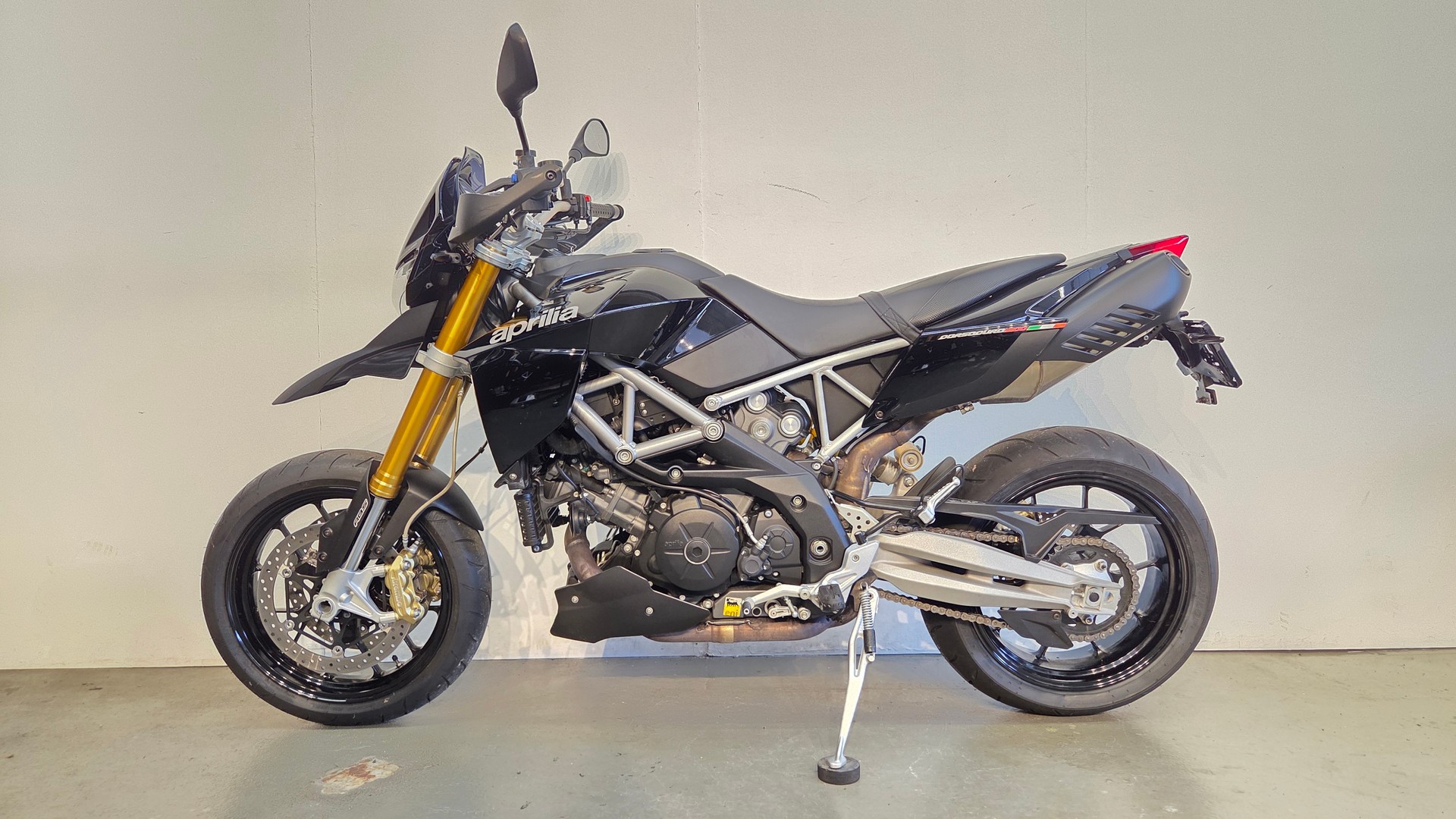 APRILIA Dorsoduro 1200 ABS/TC-image-1
