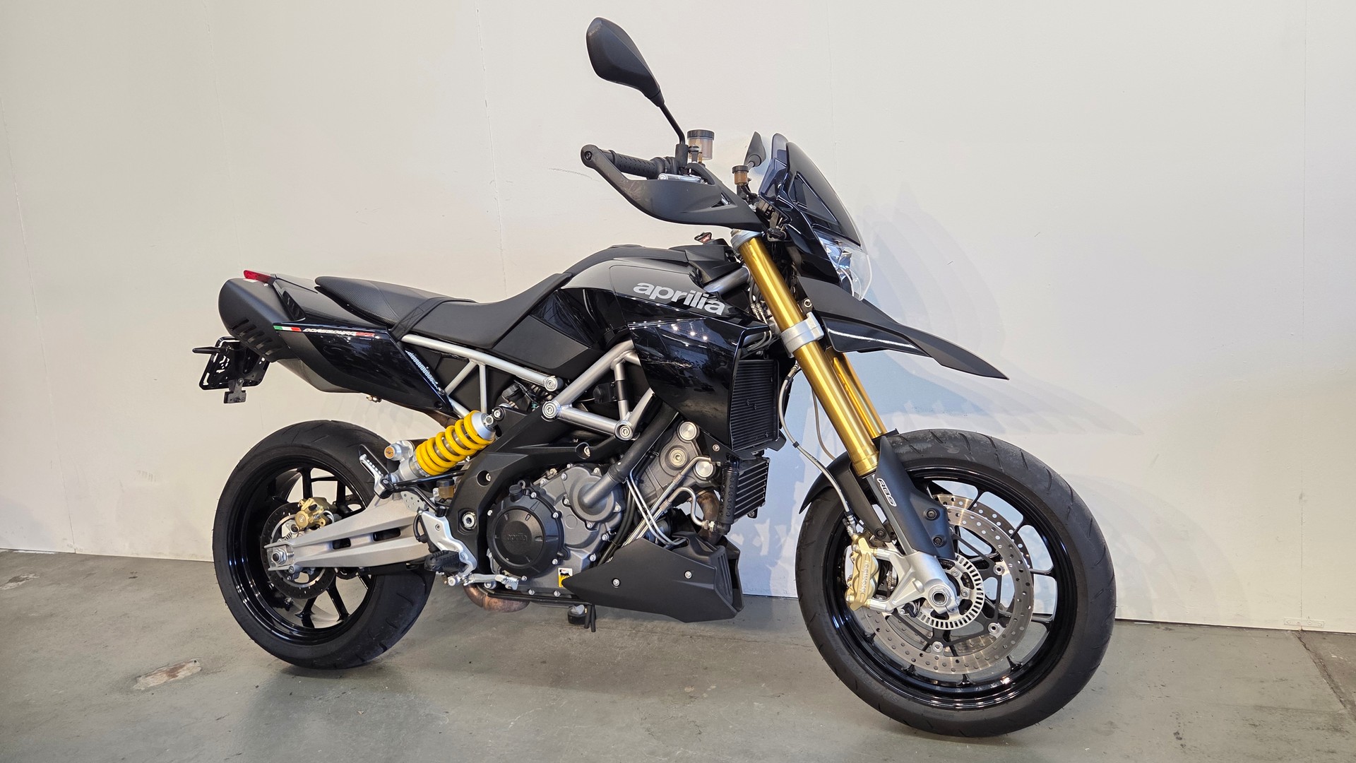 APRILIA Dorsoduro 1200 ABS/TC-image-2