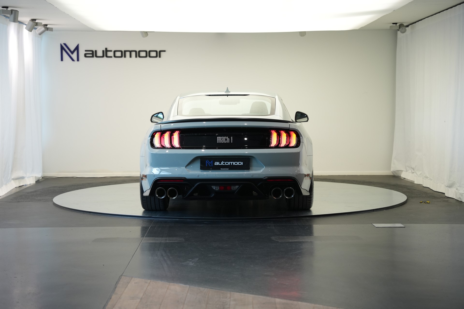 FORD Mustang Fastback 5.0 V8 Mach 1 Automat-image-5