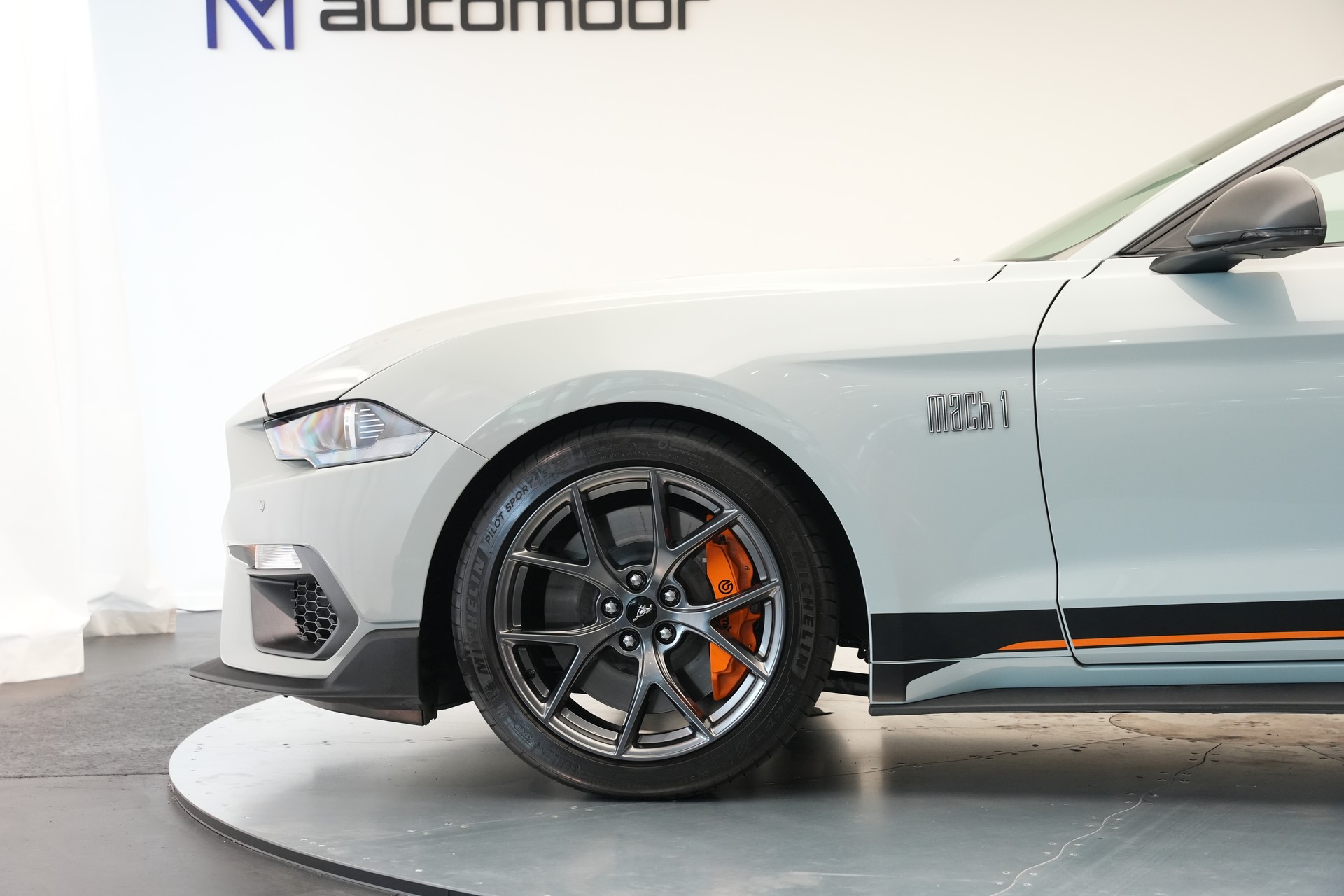 FORD Mustang Fastback 5.0 V8 Mach 1 Automat-image-51