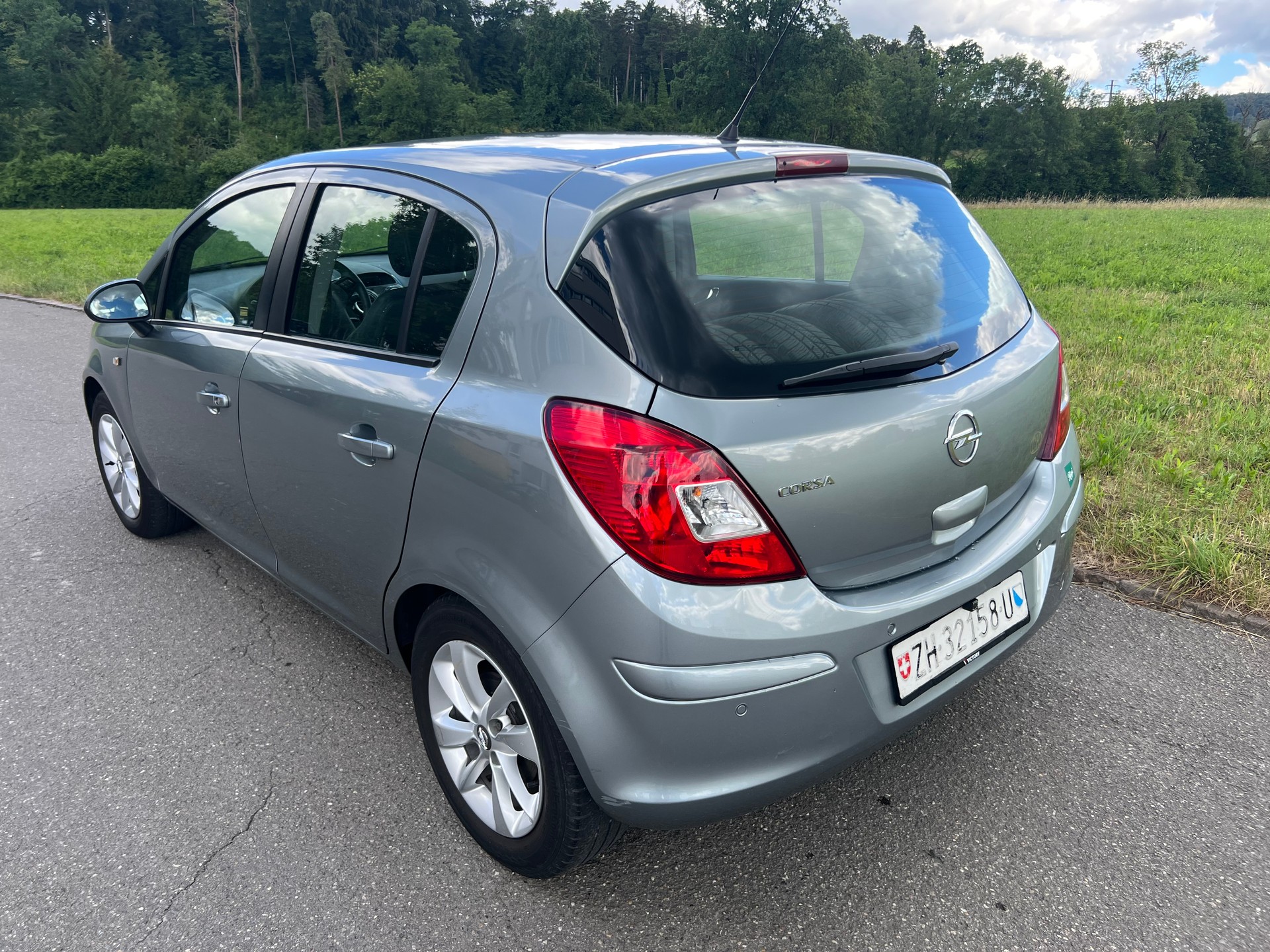 OPEL Corsa 1.4 TP Energy Automatic-image-4