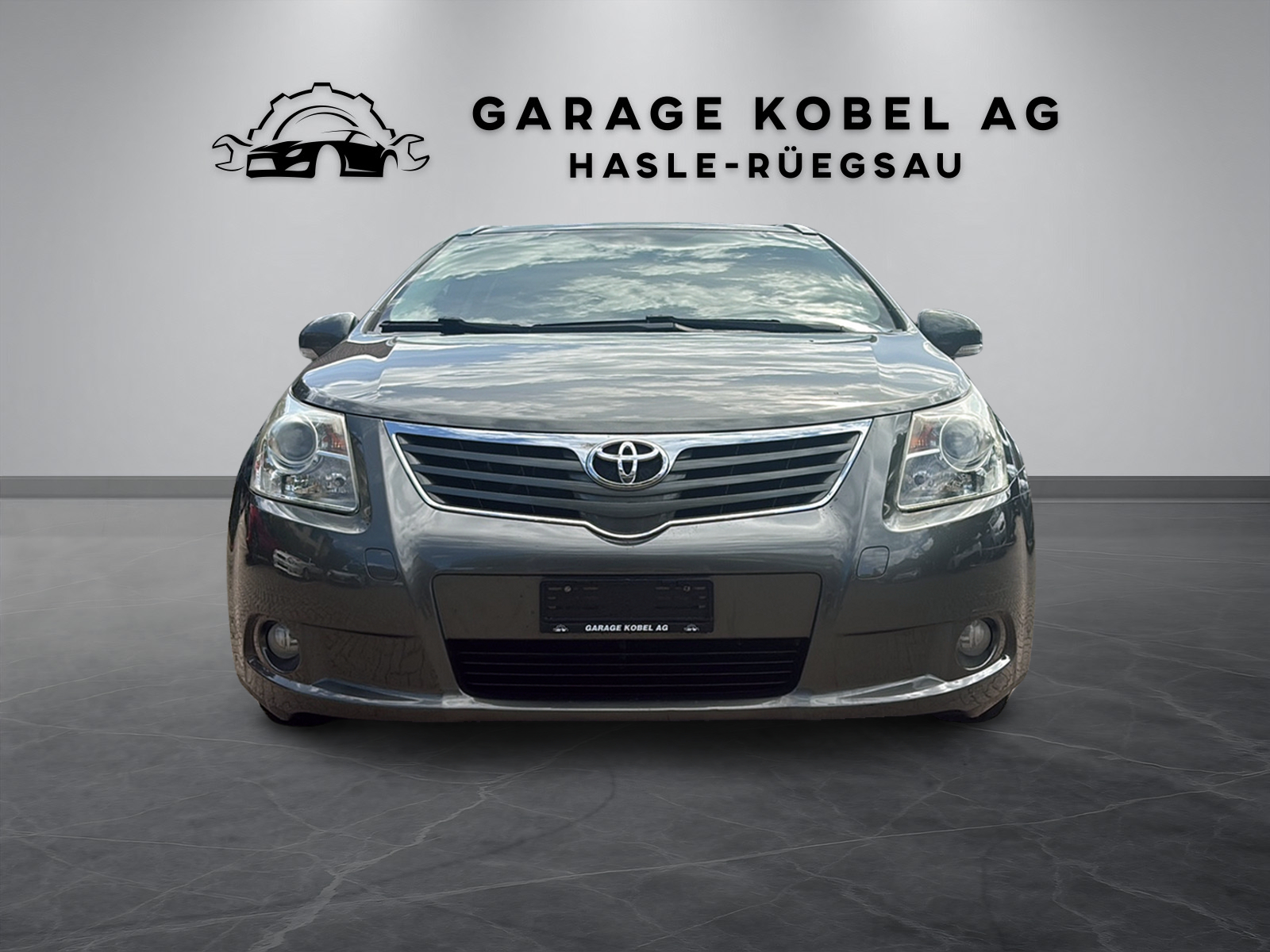 TOYOTA Avensis Sportswagon 2.0 Linea Sol-showroom-element-1