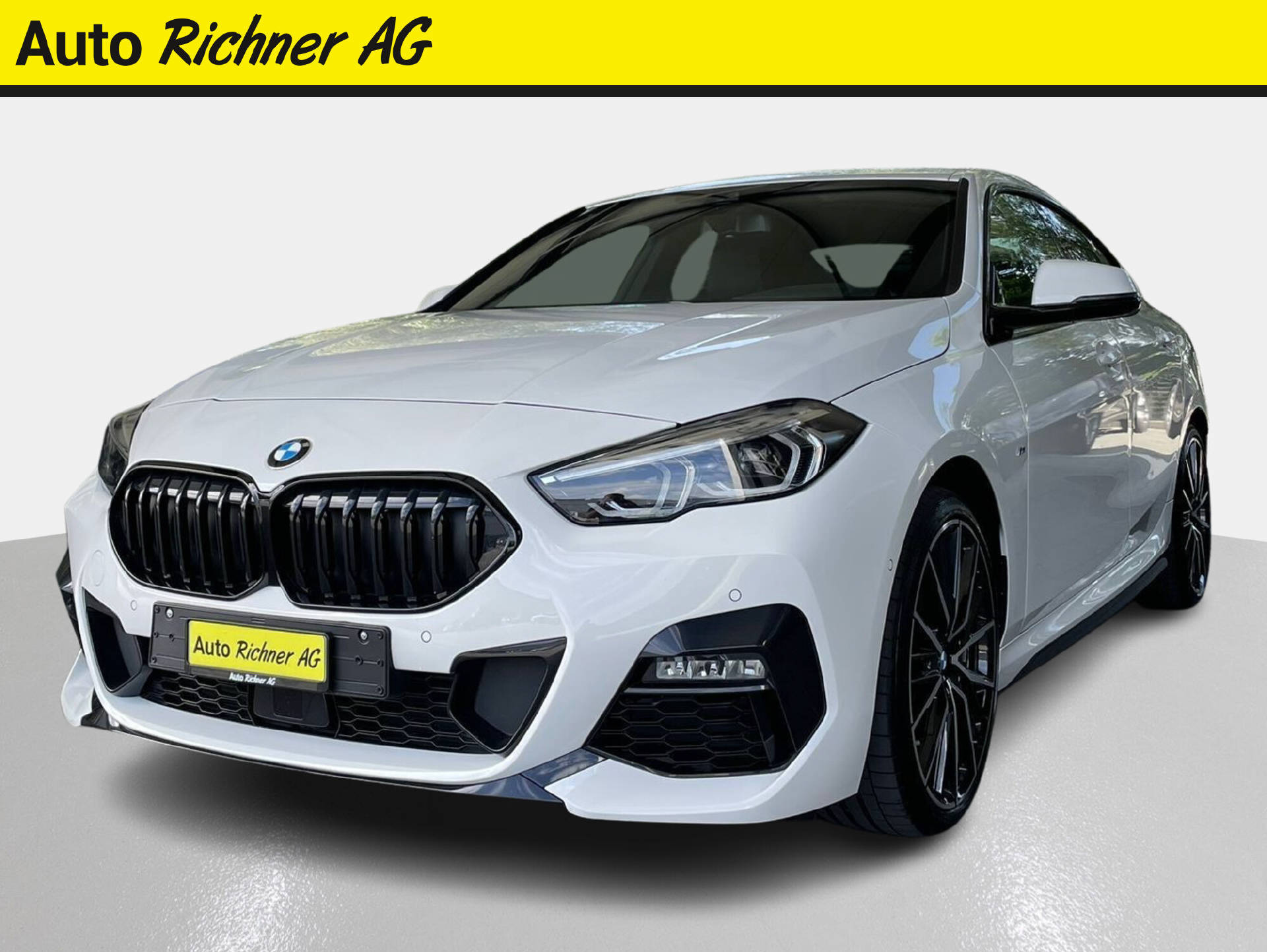 BMW 218i Gran Coupé-showroom-element-1