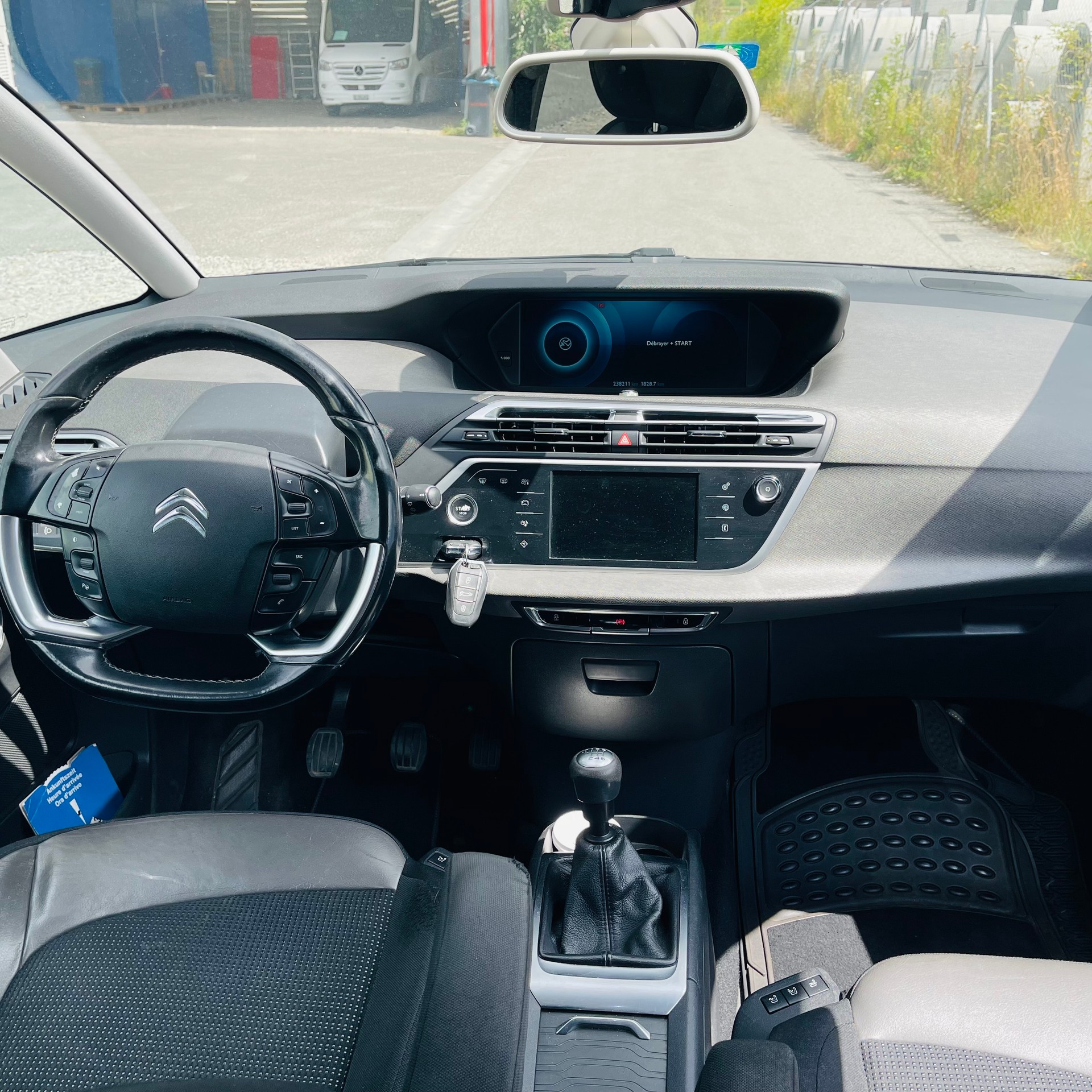 CITROEN C4 Picasso 2.0 BlueHDi Exclusive-image-6