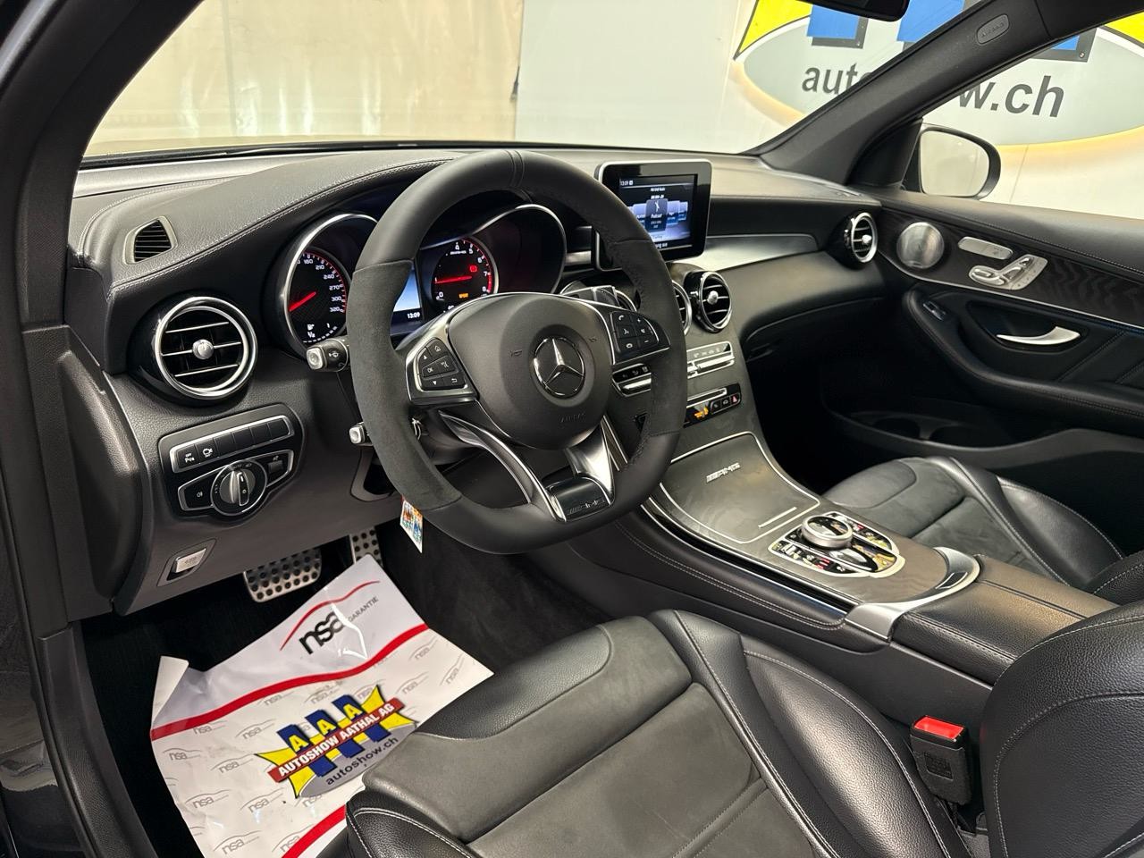 MERCEDES-BENZ GLC 63 S AMG 4Matic+ 9G-Tronic-image-2