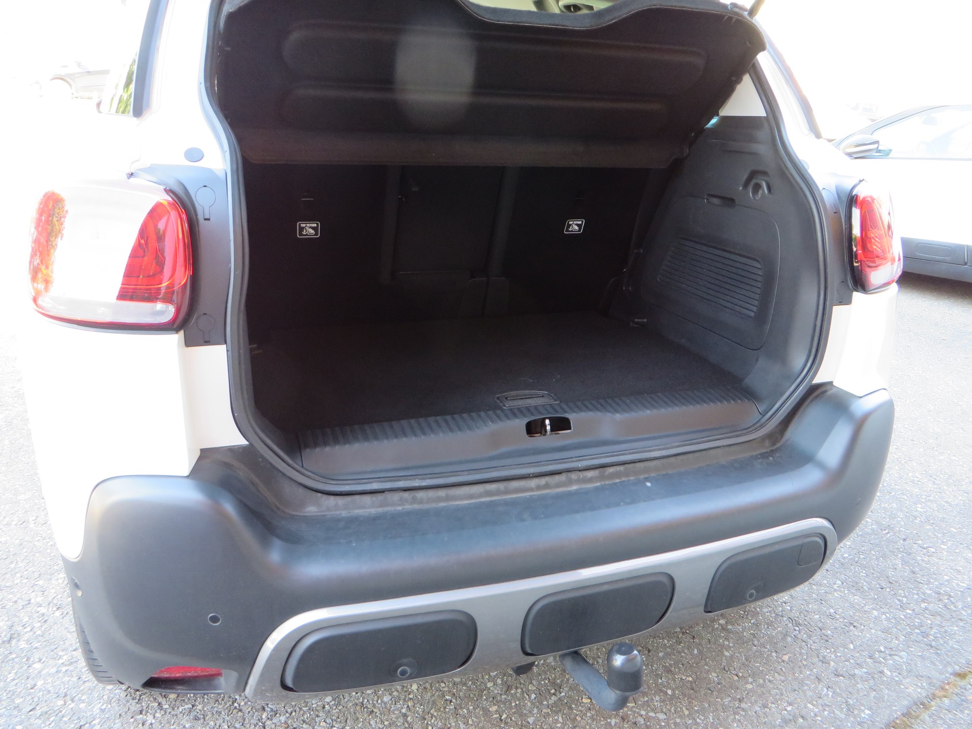 CITROEN C3 Aircross 1.5 BlueHD Shine EAT-image-7