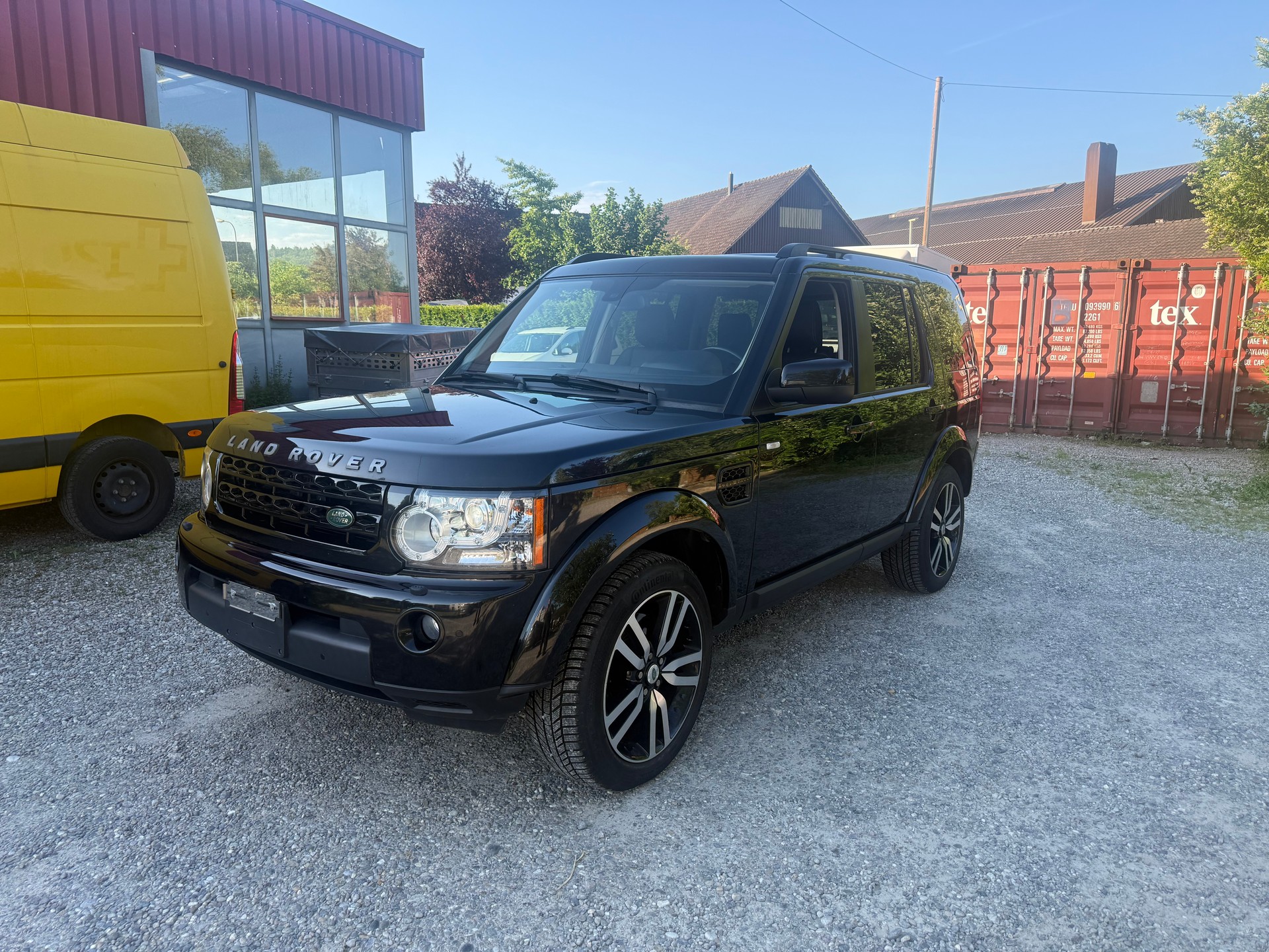 LAND ROVER Discovery 3.0 TDV6 Black&White Automatic