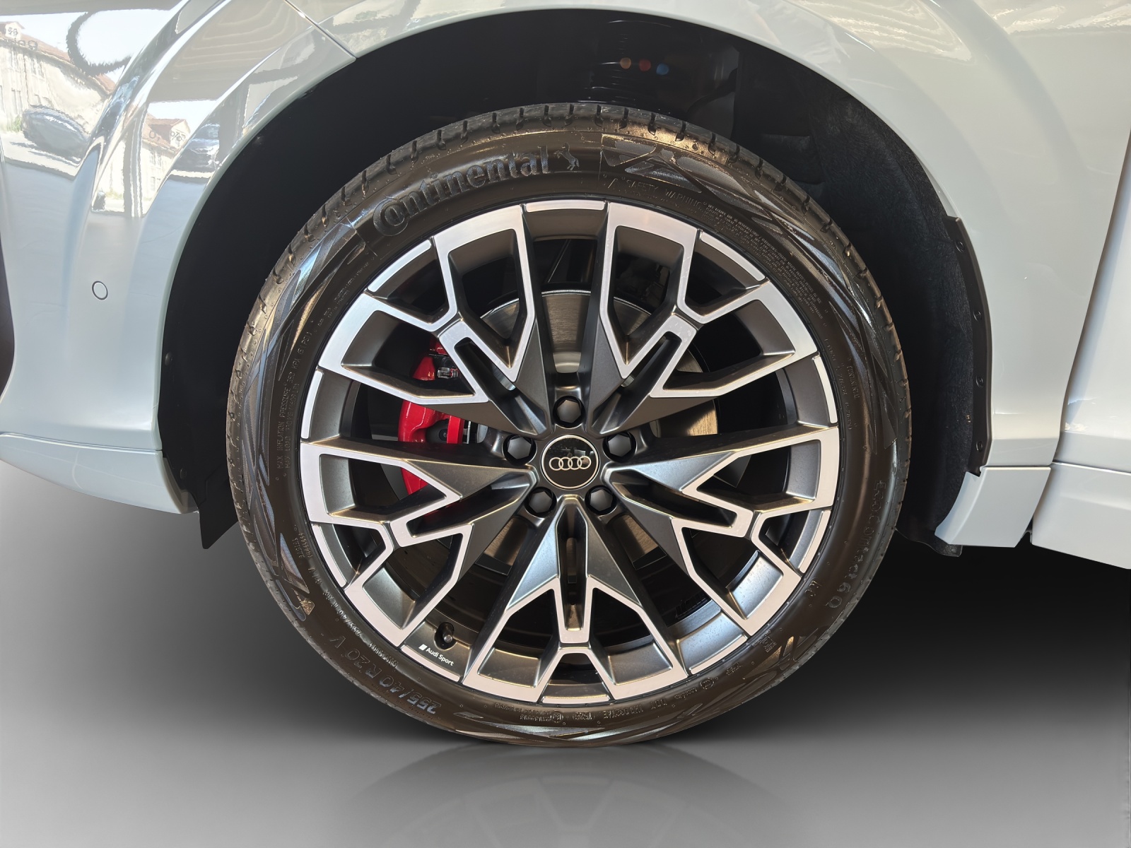 AUDI Q3 Sportback TFSI quattro 195 kW S tronic-image-15