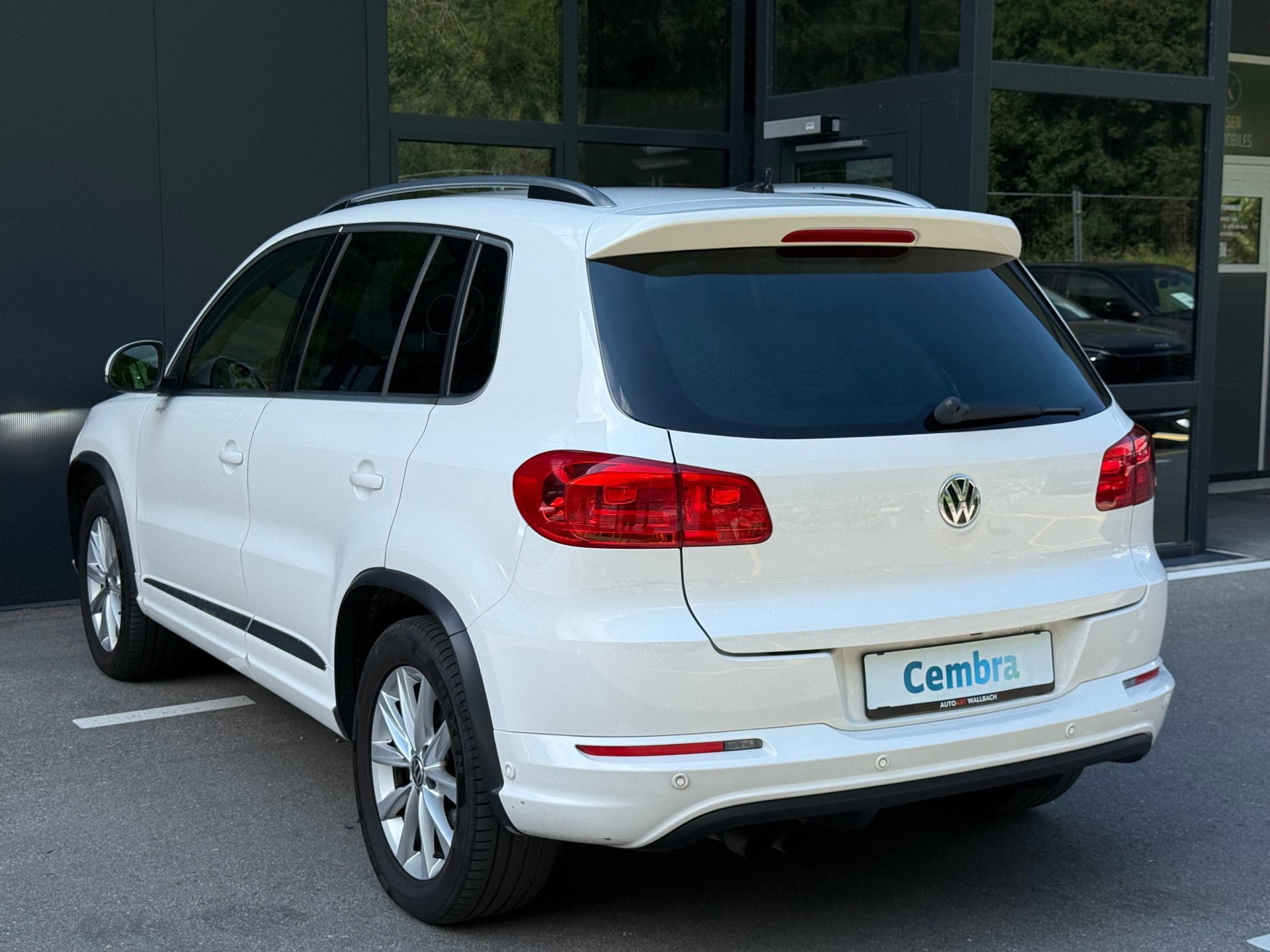 VW Tiguan 2.0 TSI R-Line Design 4Motion DSG-showroom-element-3