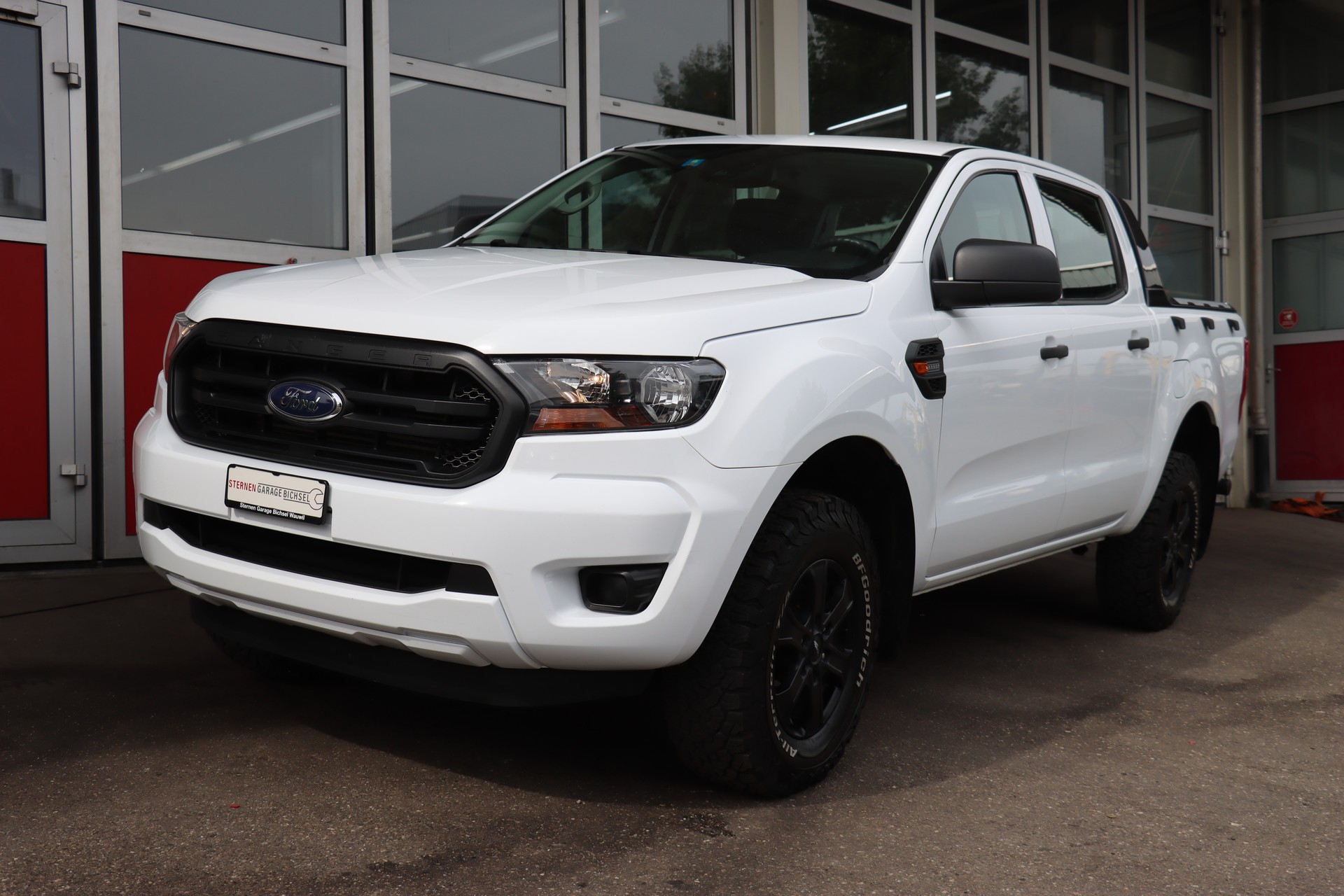 FORD Ranger XLT 2.0 Eco Blue 4x4-showroom-element-1
