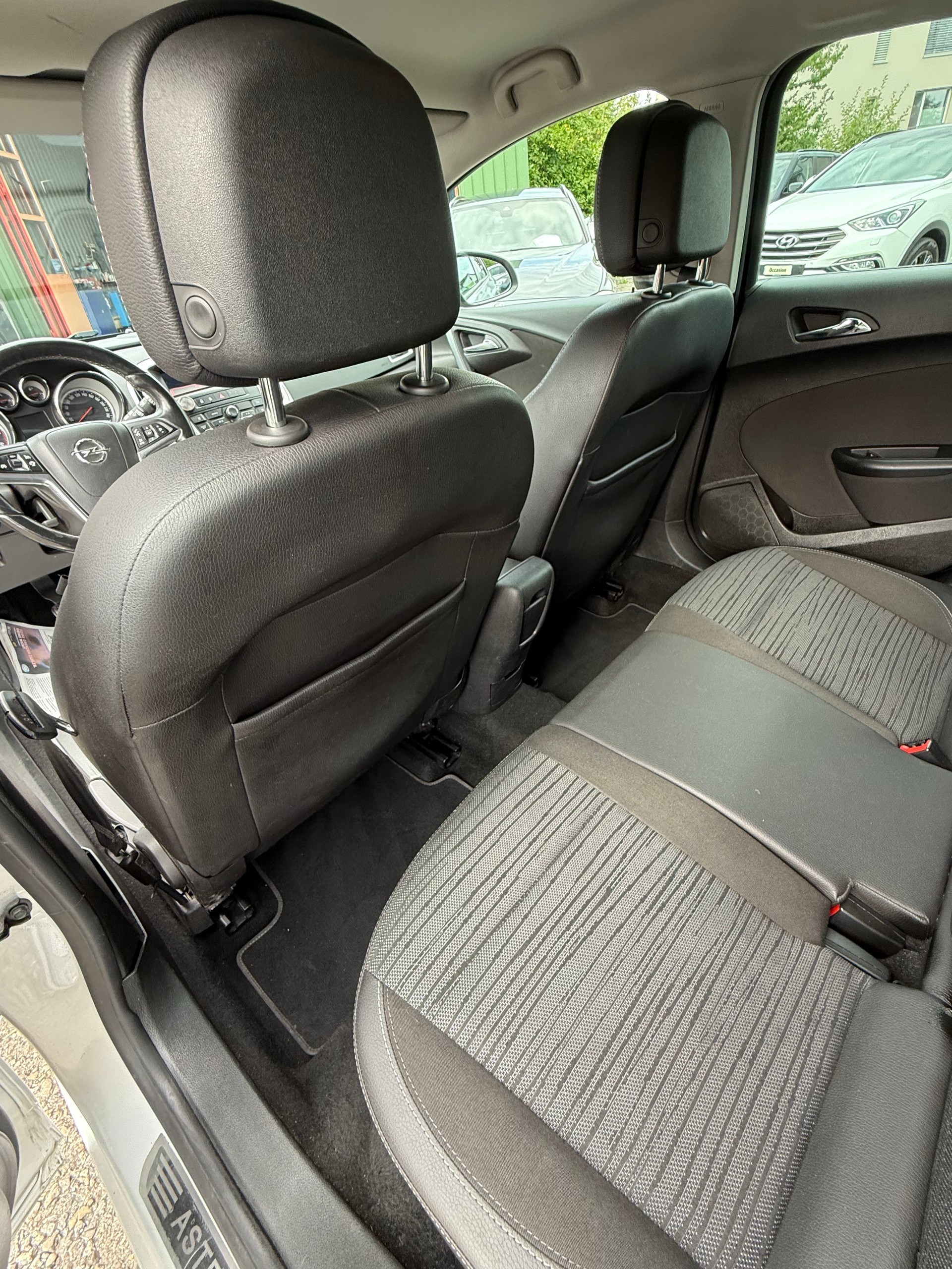 OPEL Astra SportsTourer 1.6 CDTi ecoFLEX Drive-image-5
