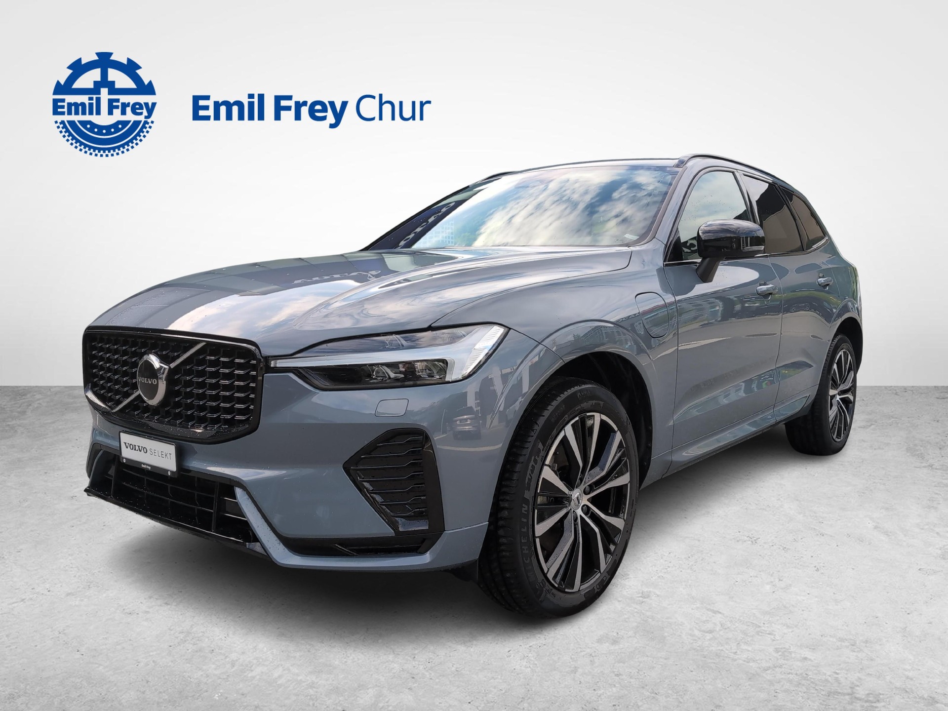 VOLVO XC60 2.0 T6 TE Ultimate Dark eAWD