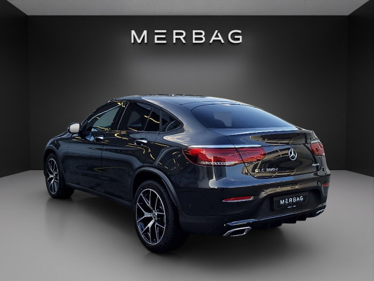 MERCEDES-BENZ GLC Coupé 300d AMGLine 4M-image-4