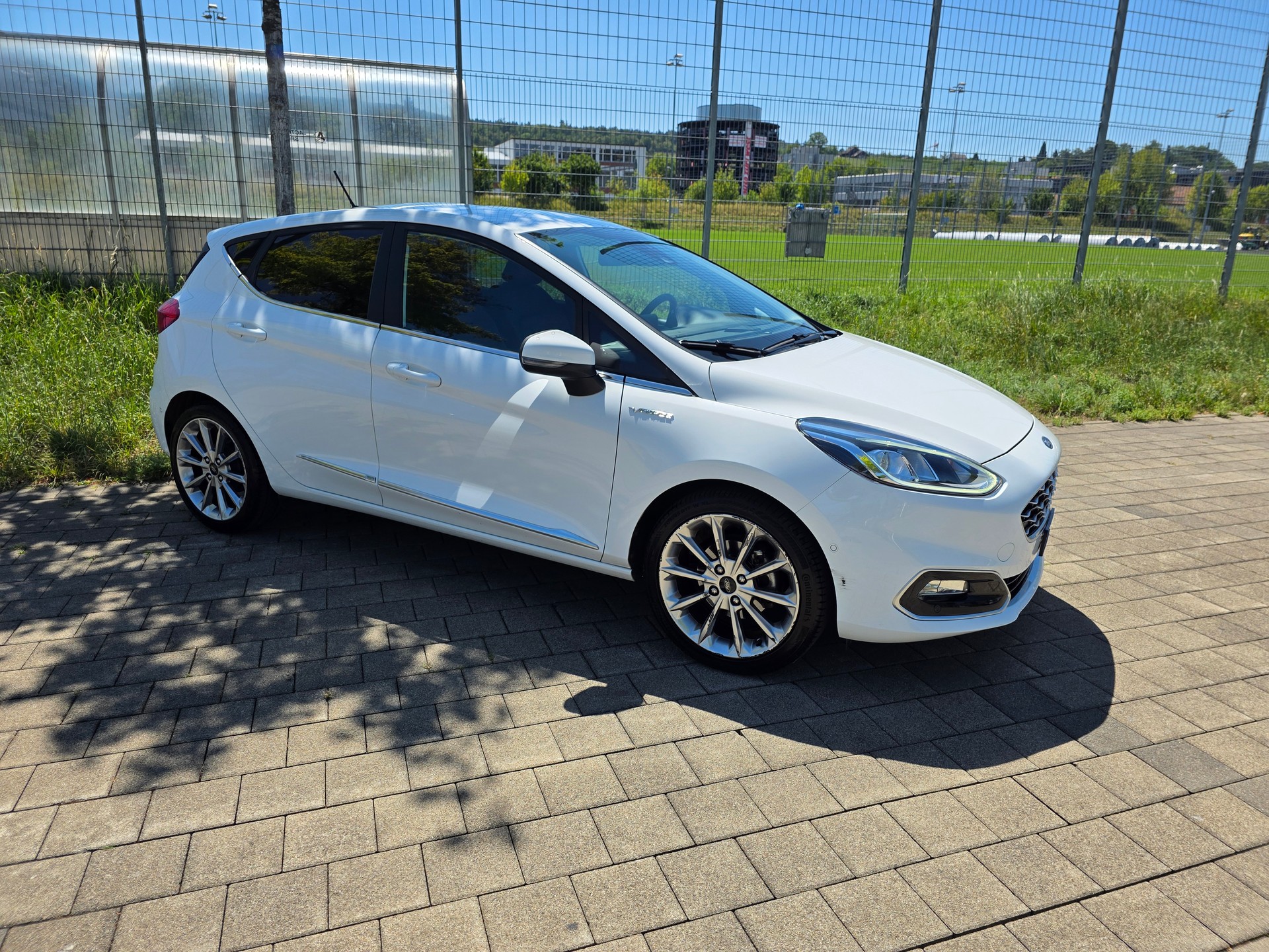 FORD Fiesta 1.0 SCTi Vignale Automat-image-4
