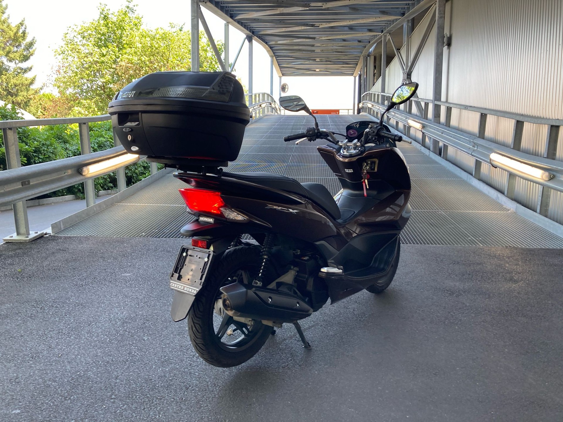HONDA PCX 125 i-image-2