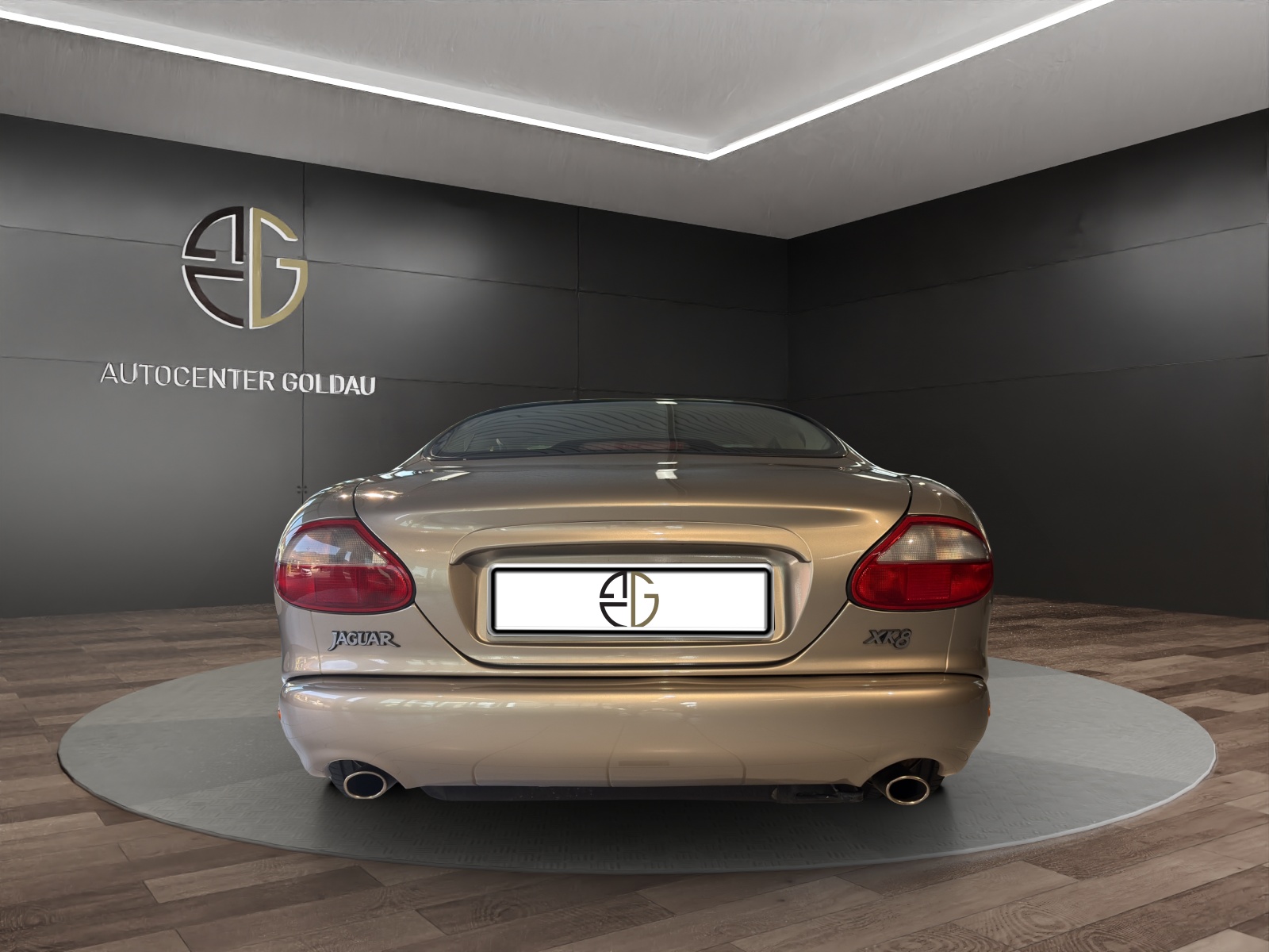 JAGUAR XK8 Sportcoupé-showroom-element-2