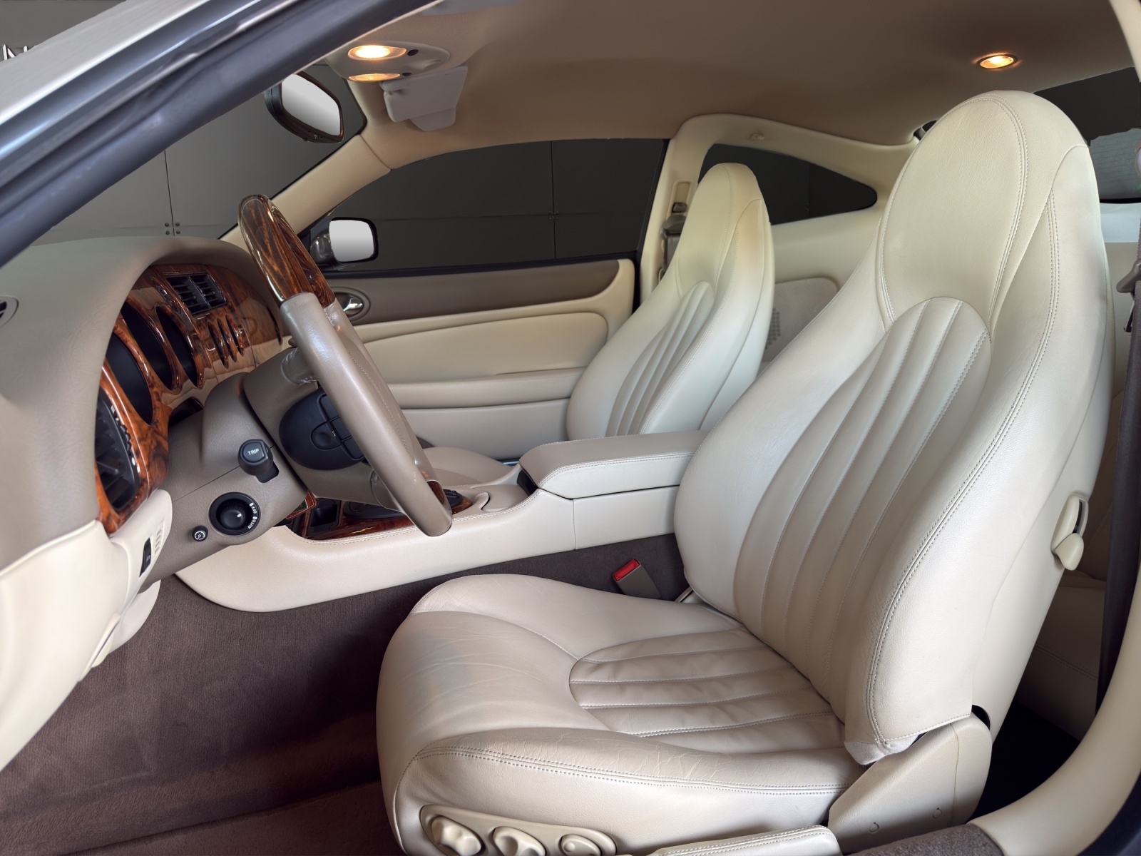 JAGUAR XK8 Sportcoupé-image-7