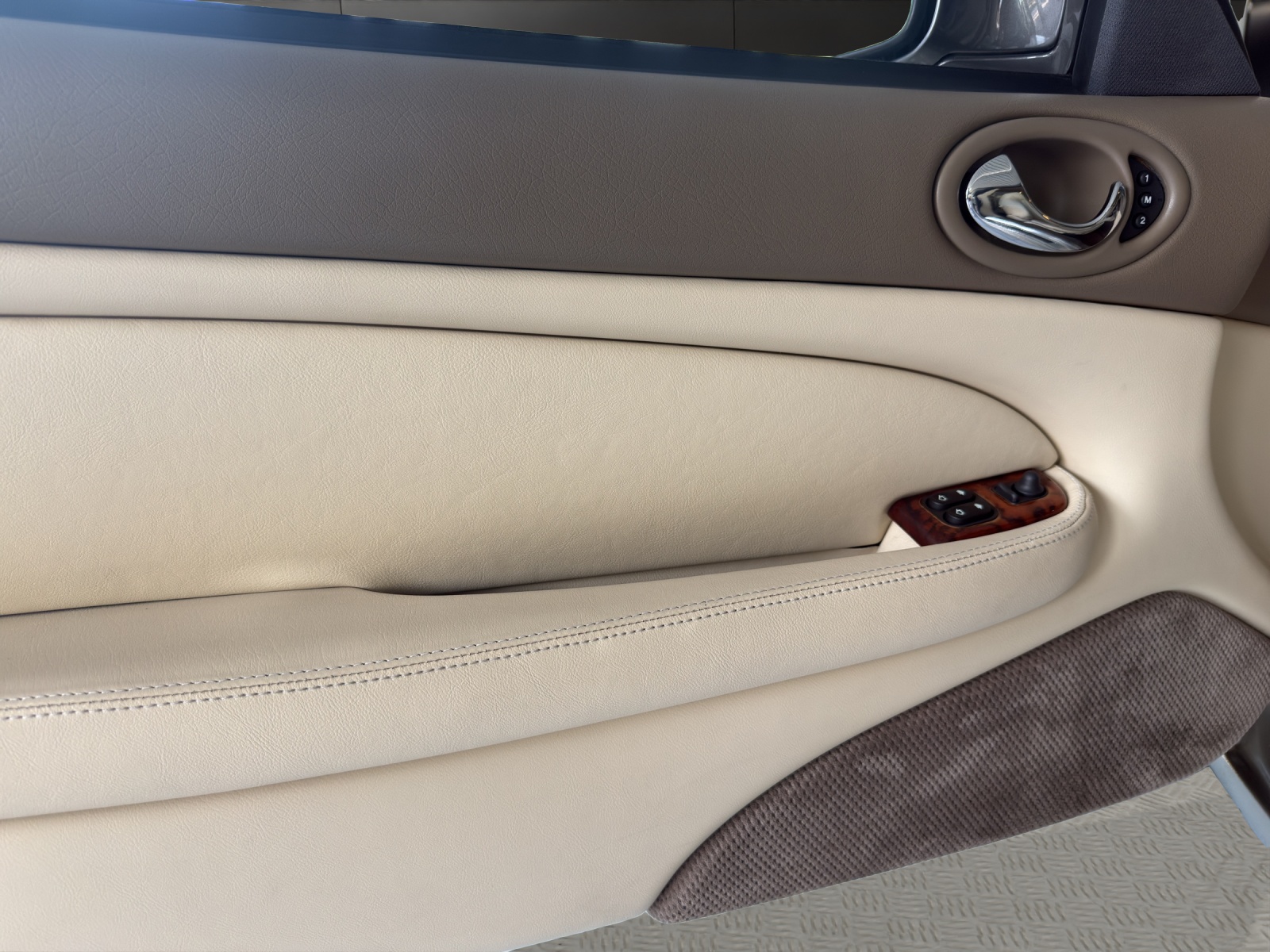 JAGUAR XK8 Sportcoupé-image-10