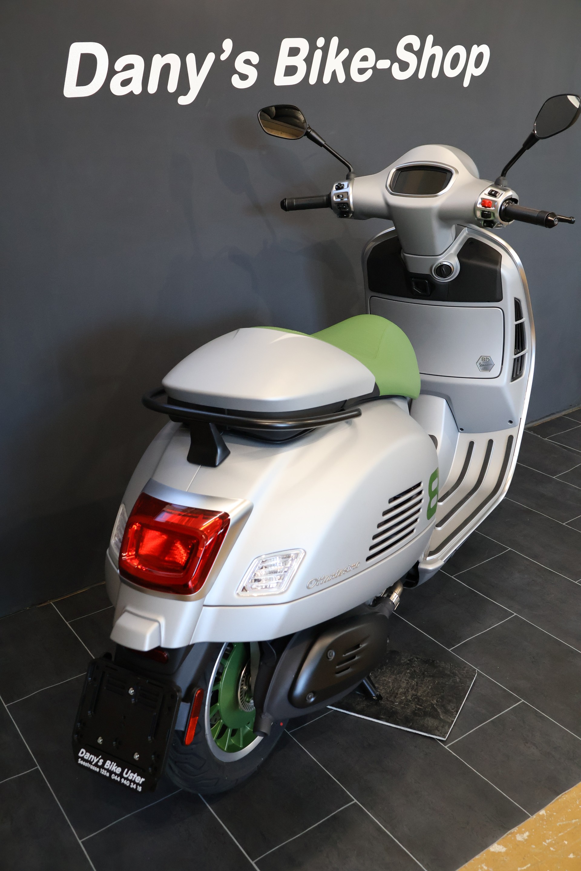 PIAGGIO Vespa GTS 310 Edizione Ottantesimo No. 31/1946 (4 Jahre Garantie)-image-4