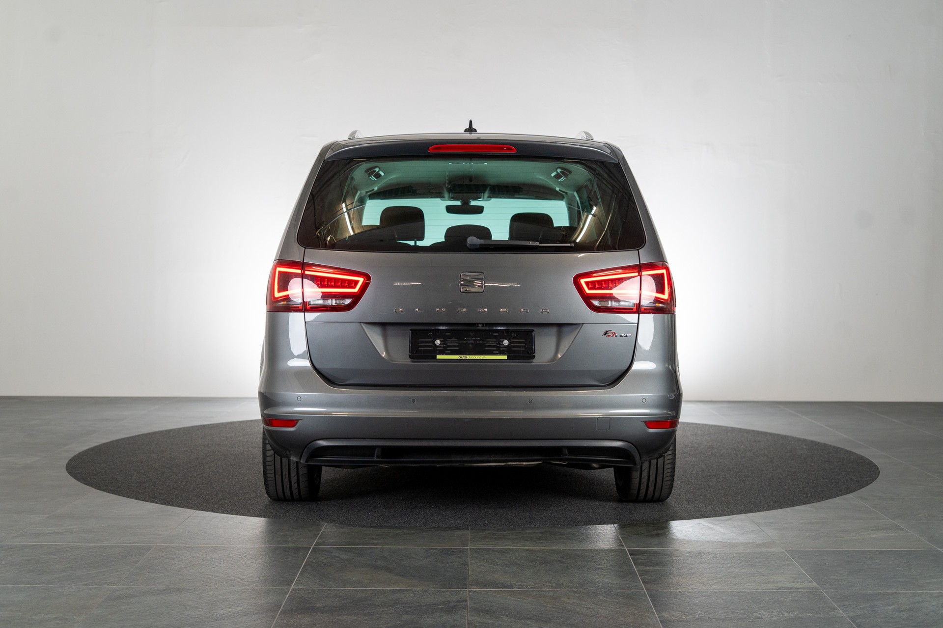 SEAT Alhambra 2.0 TDI 150 Hola FR-Line DSG / 7 Sitze / EL. Schiebetüren-image-4