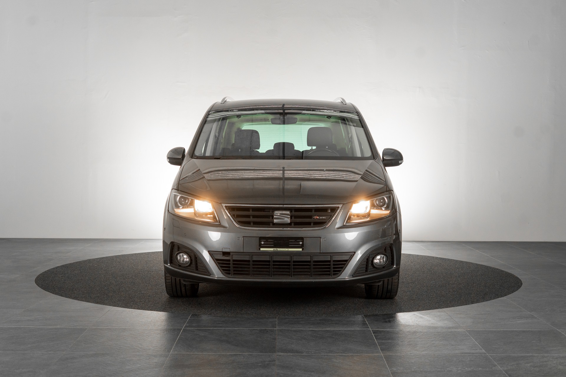 SEAT Alhambra 2.0 TDI 150 Hola FR-Line DSG / 7 Sitze / EL. Schiebetüren-showroom-element-1