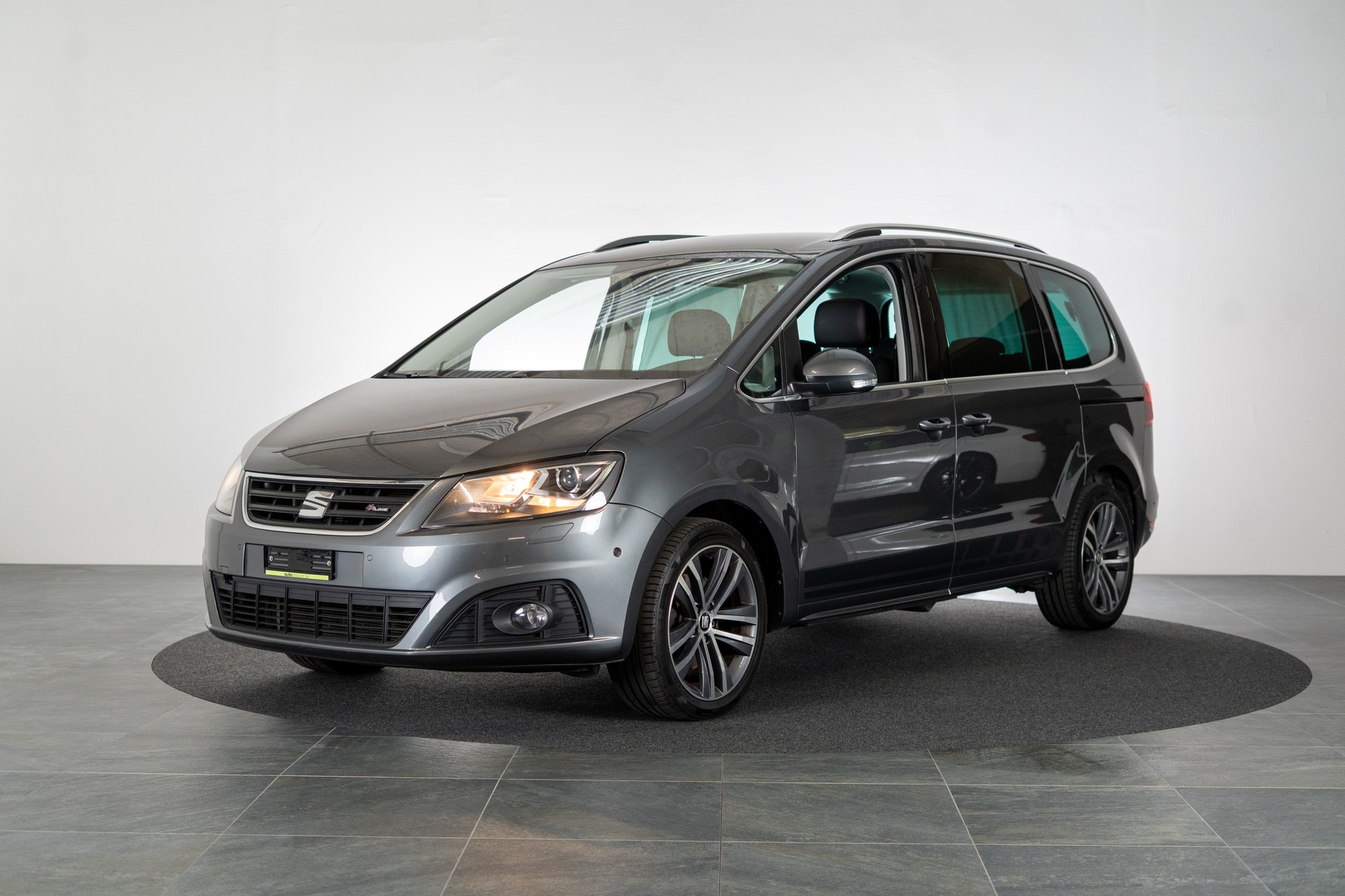 SEAT Alhambra 2.0 TDI 150 Hola FR-Line DSG / 7 Sitze / EL. Schiebetüren