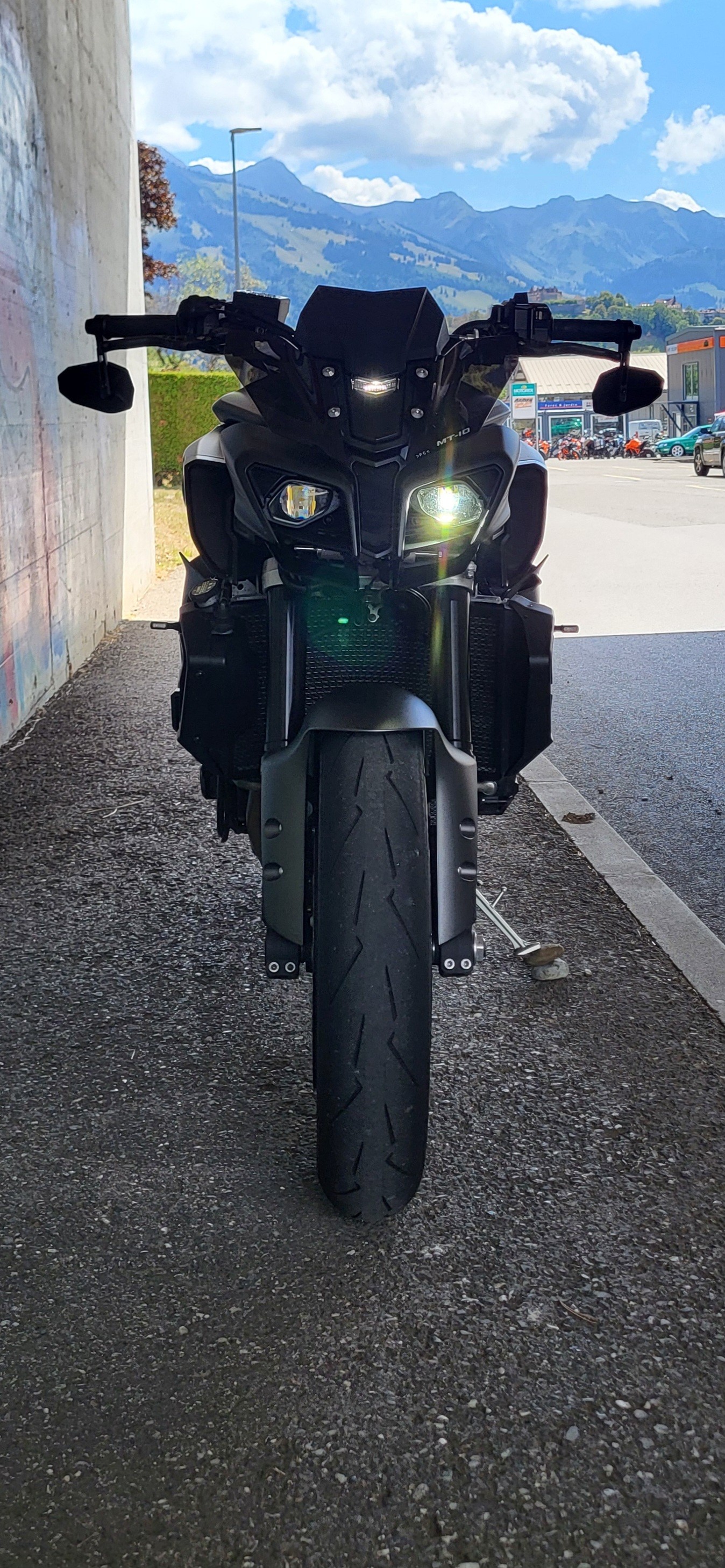 YAMAHA MT-10 ABS-image-15