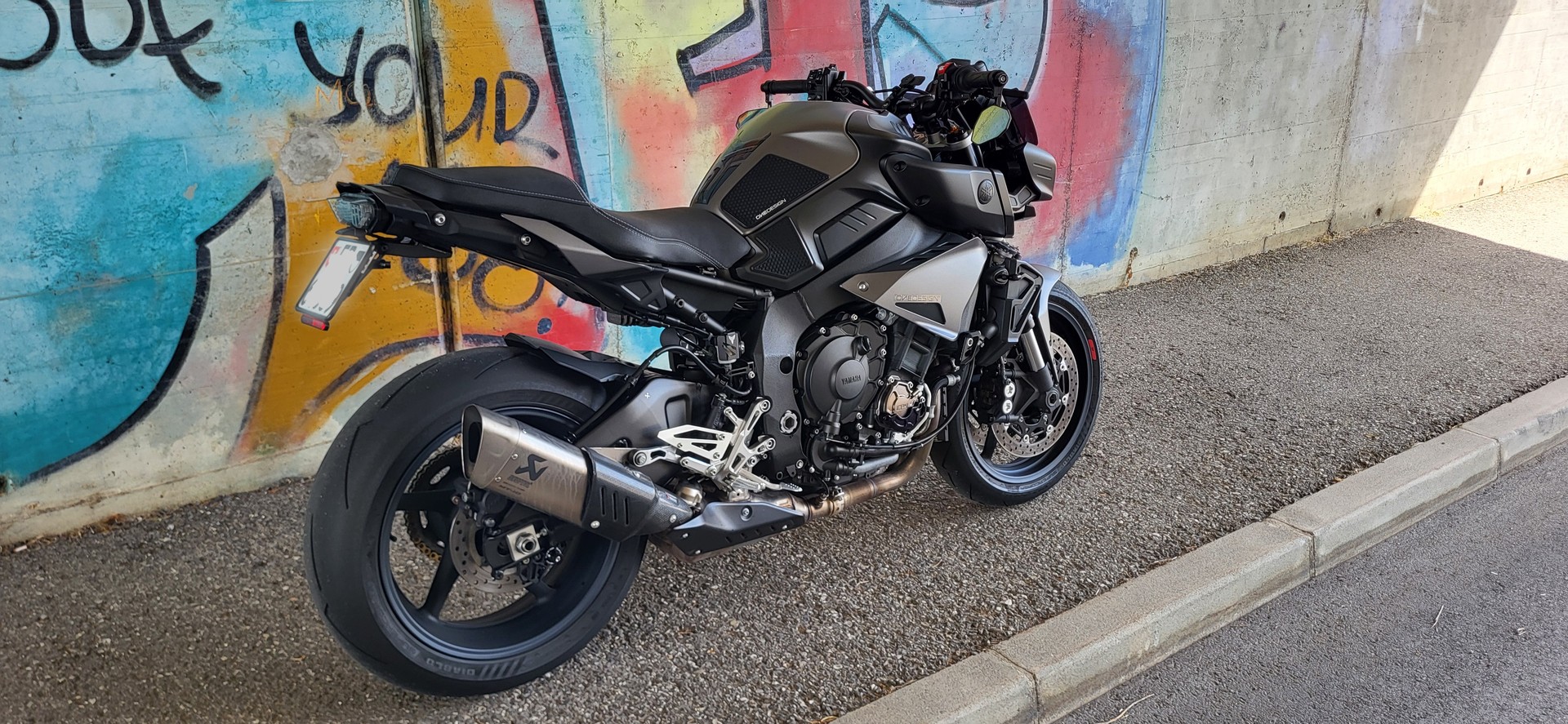 YAMAHA MT-10 ABS-image-10
