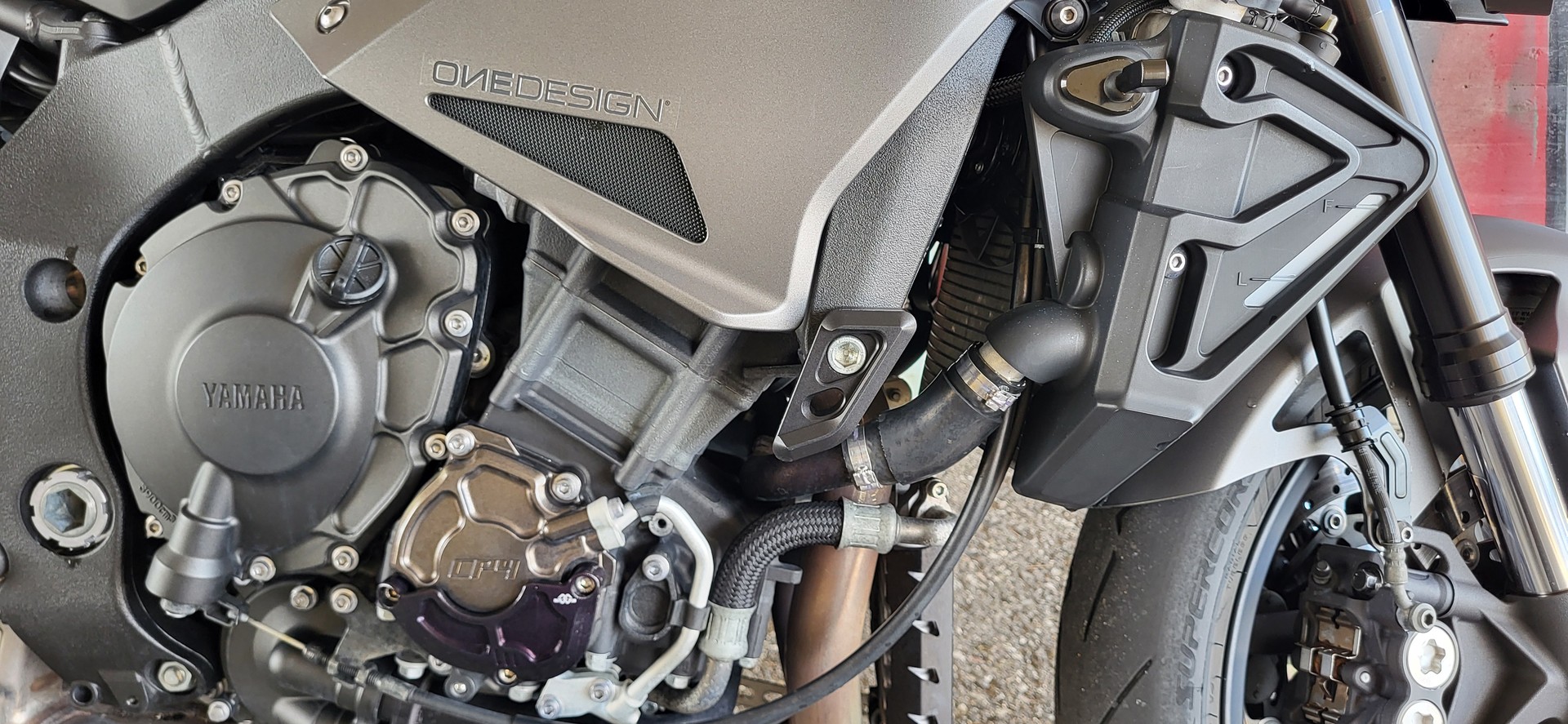YAMAHA MT-10 ABS-image-12