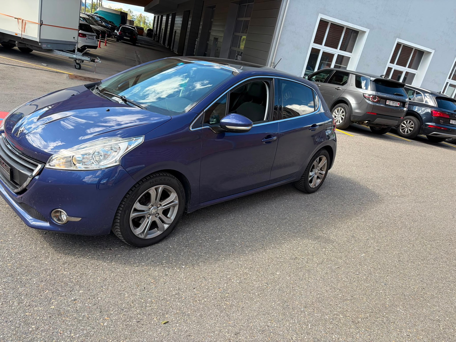 PEUGEOT 208 1.6 BlueHDi Allure