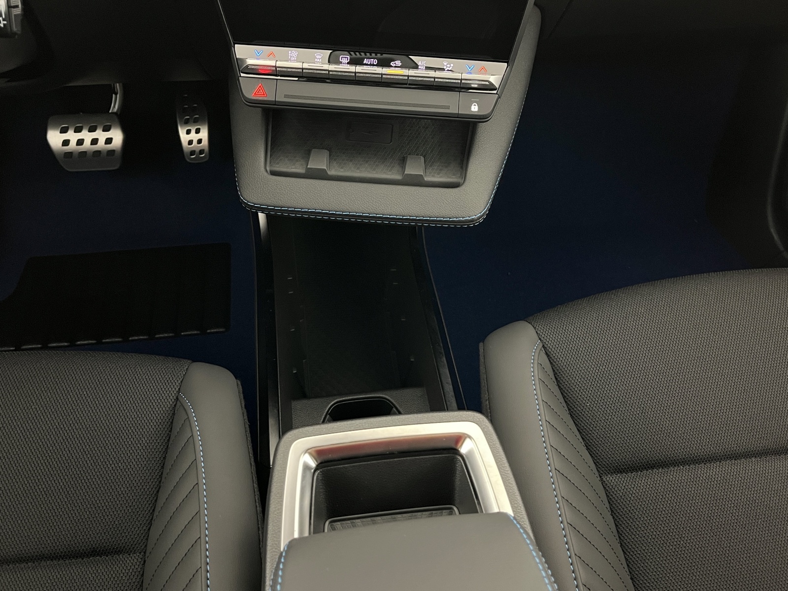 RENAULT Scénic E-Tech esprit Alpine-image-13