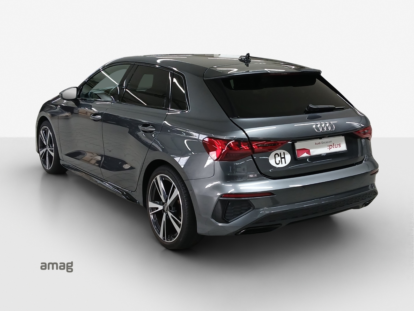 AUDI A3 Sportback 35 TFSI S line Attraction S-tronic-showroom-element-2