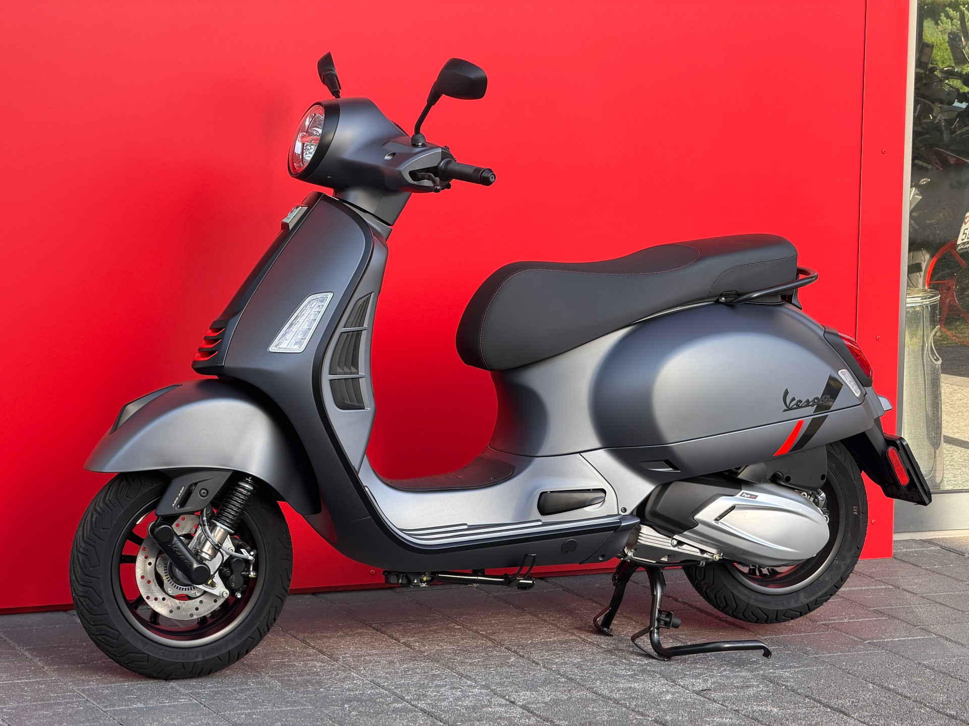 PIAGGIO Vespa GTS 125 Super Sport RST Euro 5+-image-4